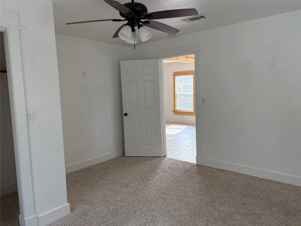 9210 E Avenue O Property Photo 10