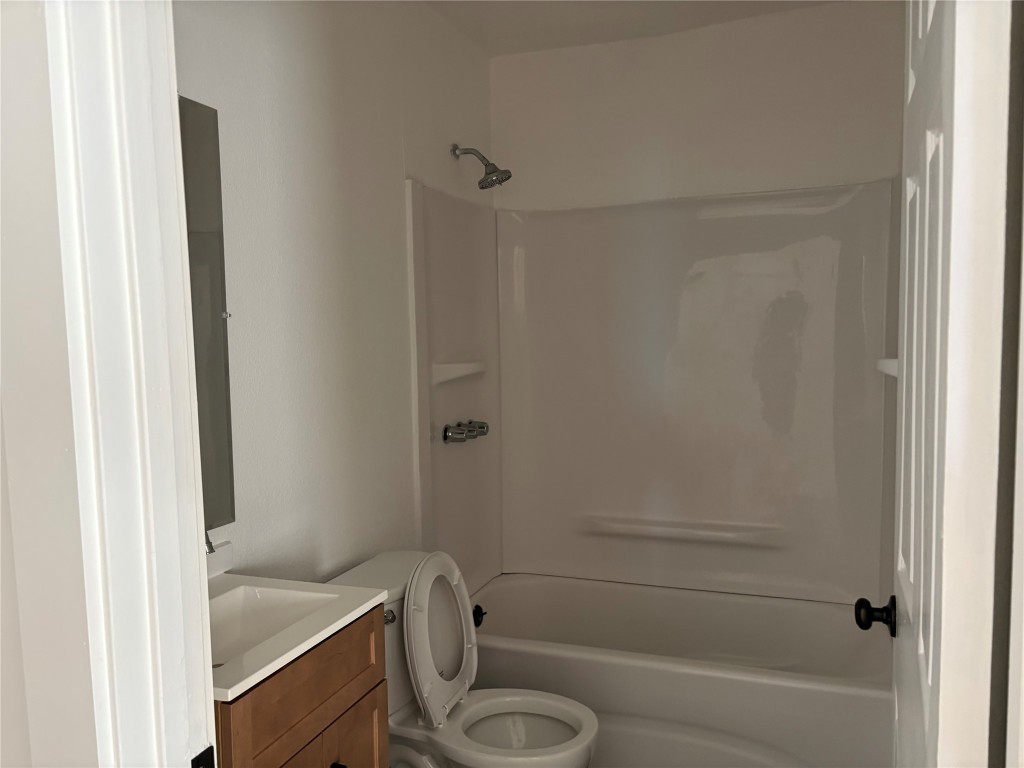 9210 E Avenue O Property Photo 11