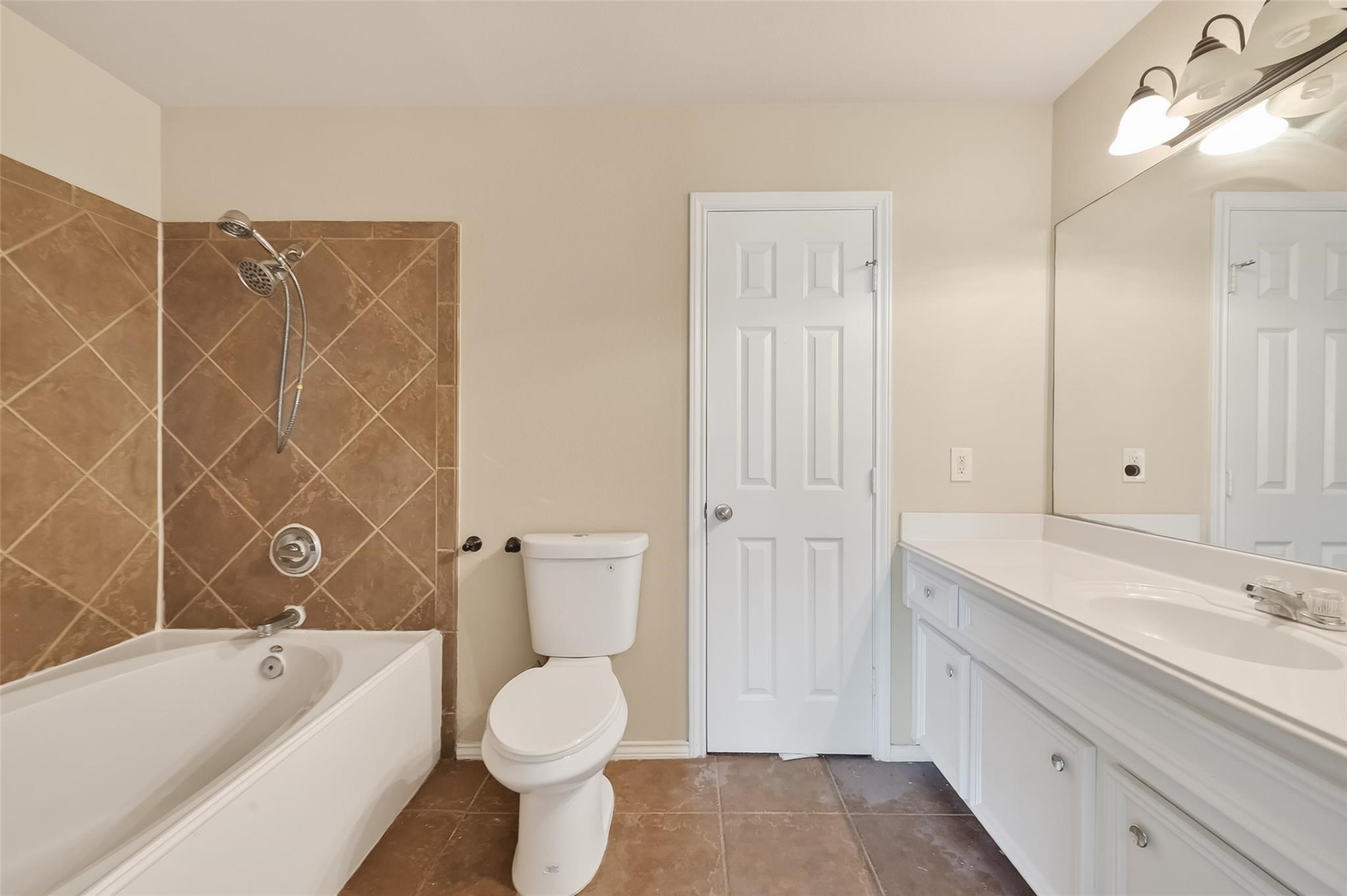 16526 Pentonshire Lane Property Photo 10