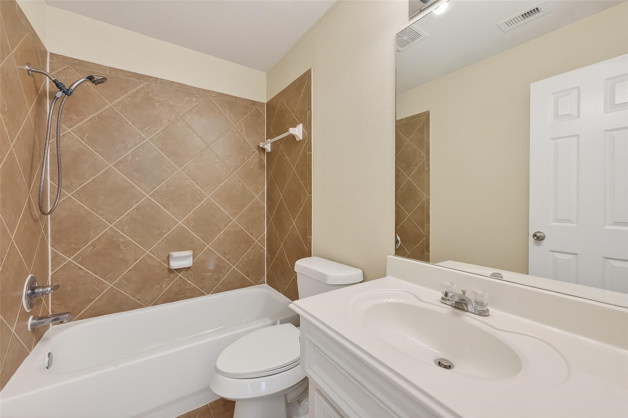 16526 Pentonshire Lane Property Photo 11