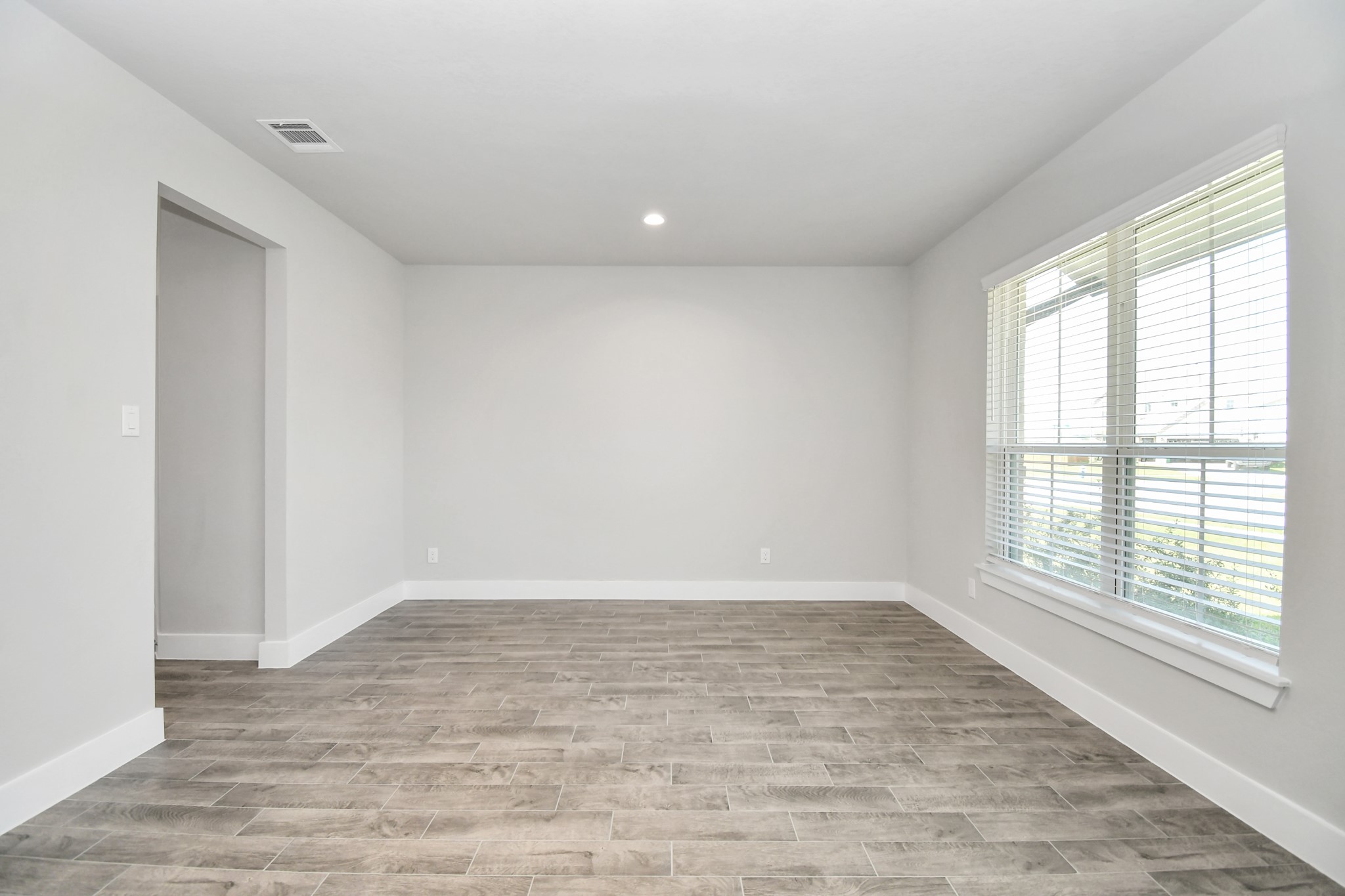 2101 Corn Thistle Way Property Photo 5