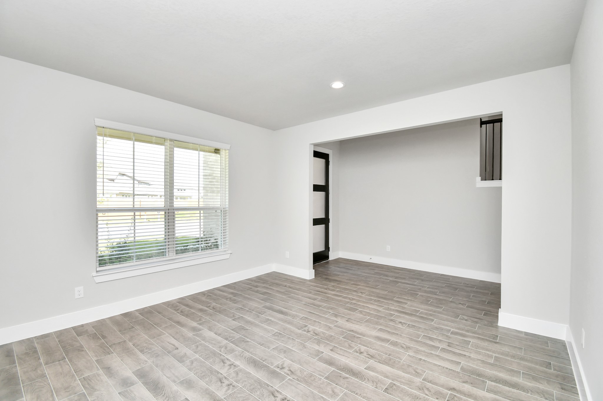2101 Corn Thistle Way Property Photo 8