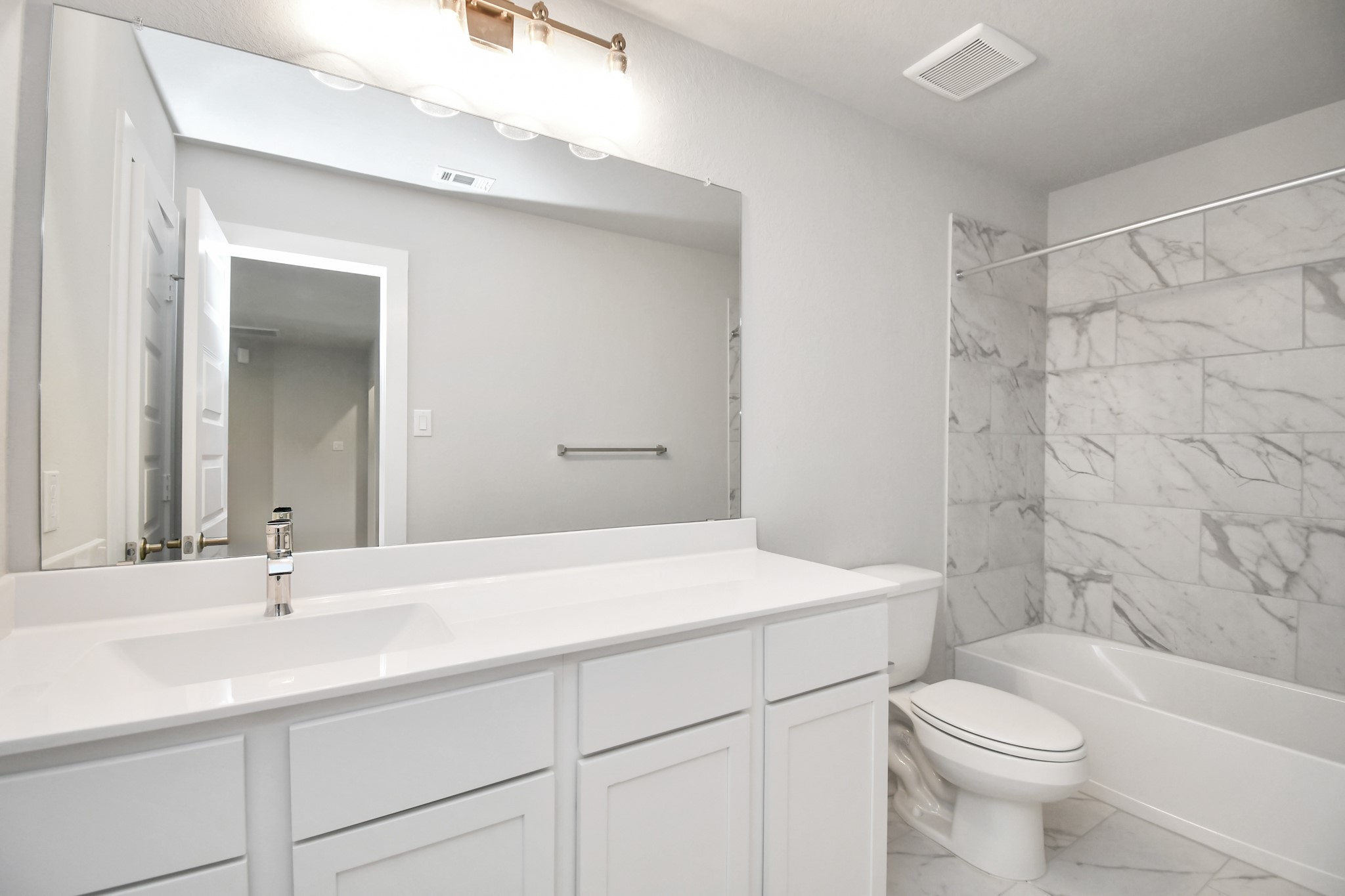 2101 Corn Thistle Way Property Photo 29