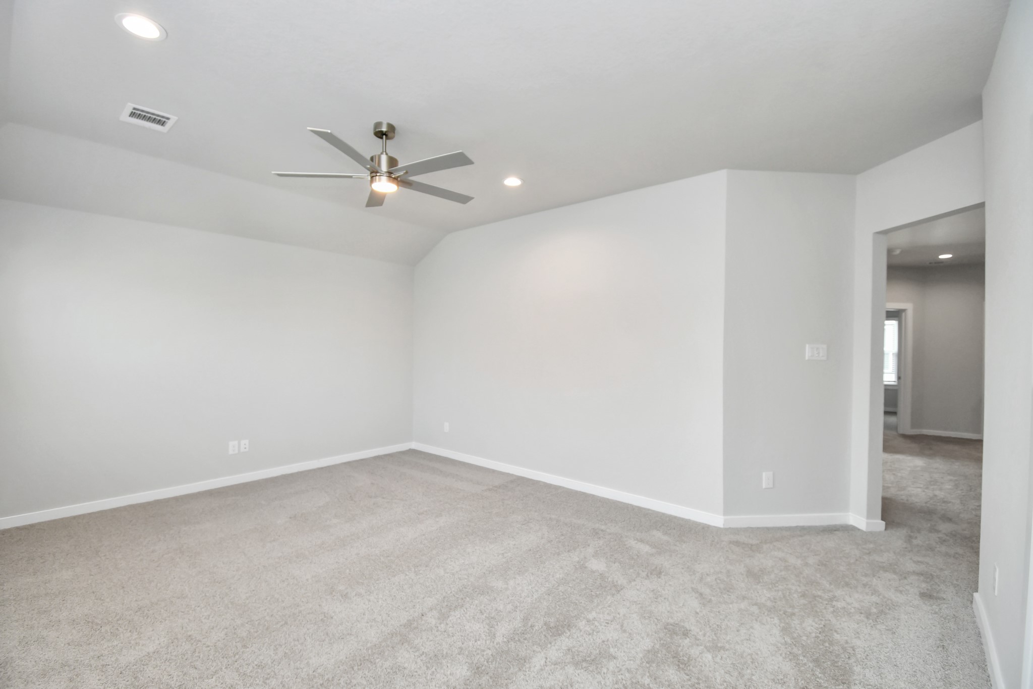 2101 Corn Thistle Way Property Photo 32