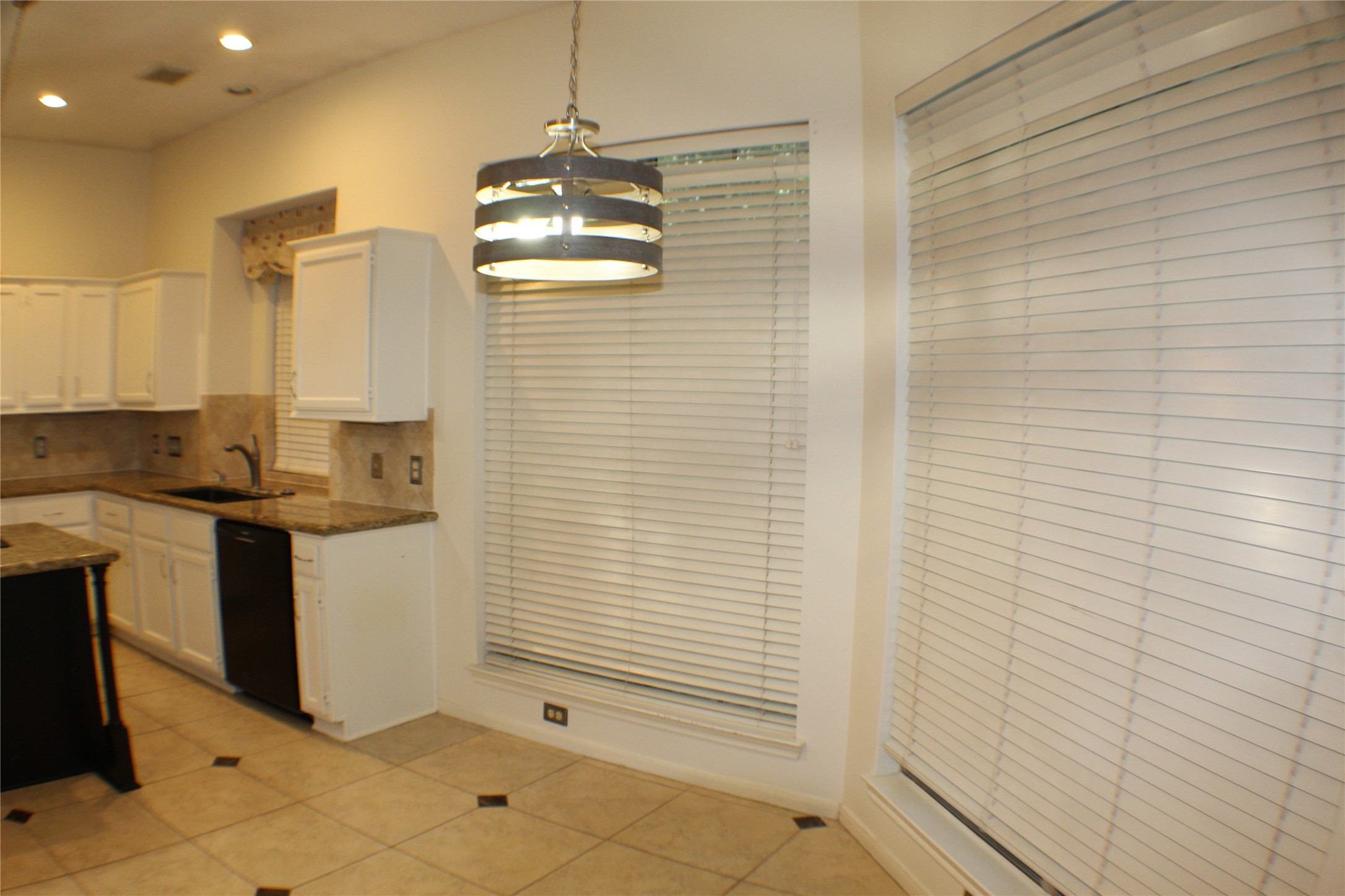 642 Avery Drive Property Photo 14
