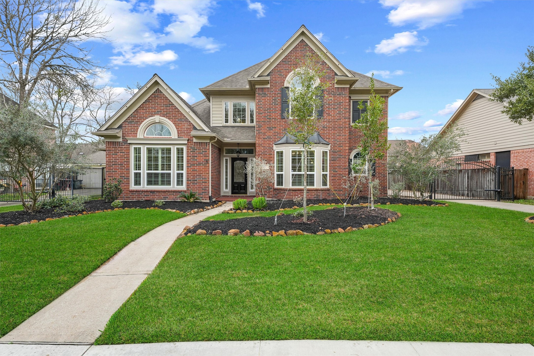 1507 Forest Bend Drive Property Photo 1