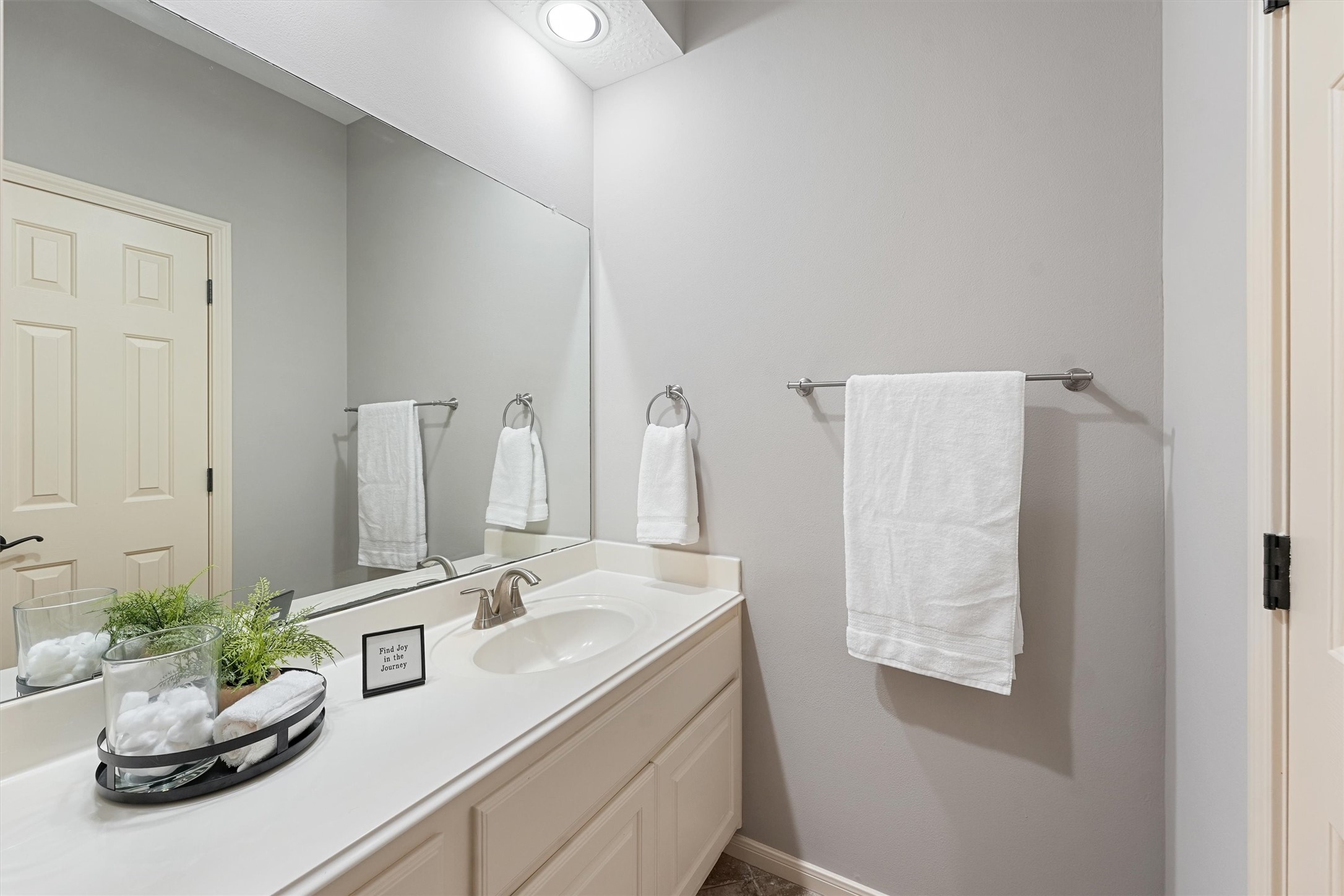 1507 Forest Bend Drive Property Photo 24