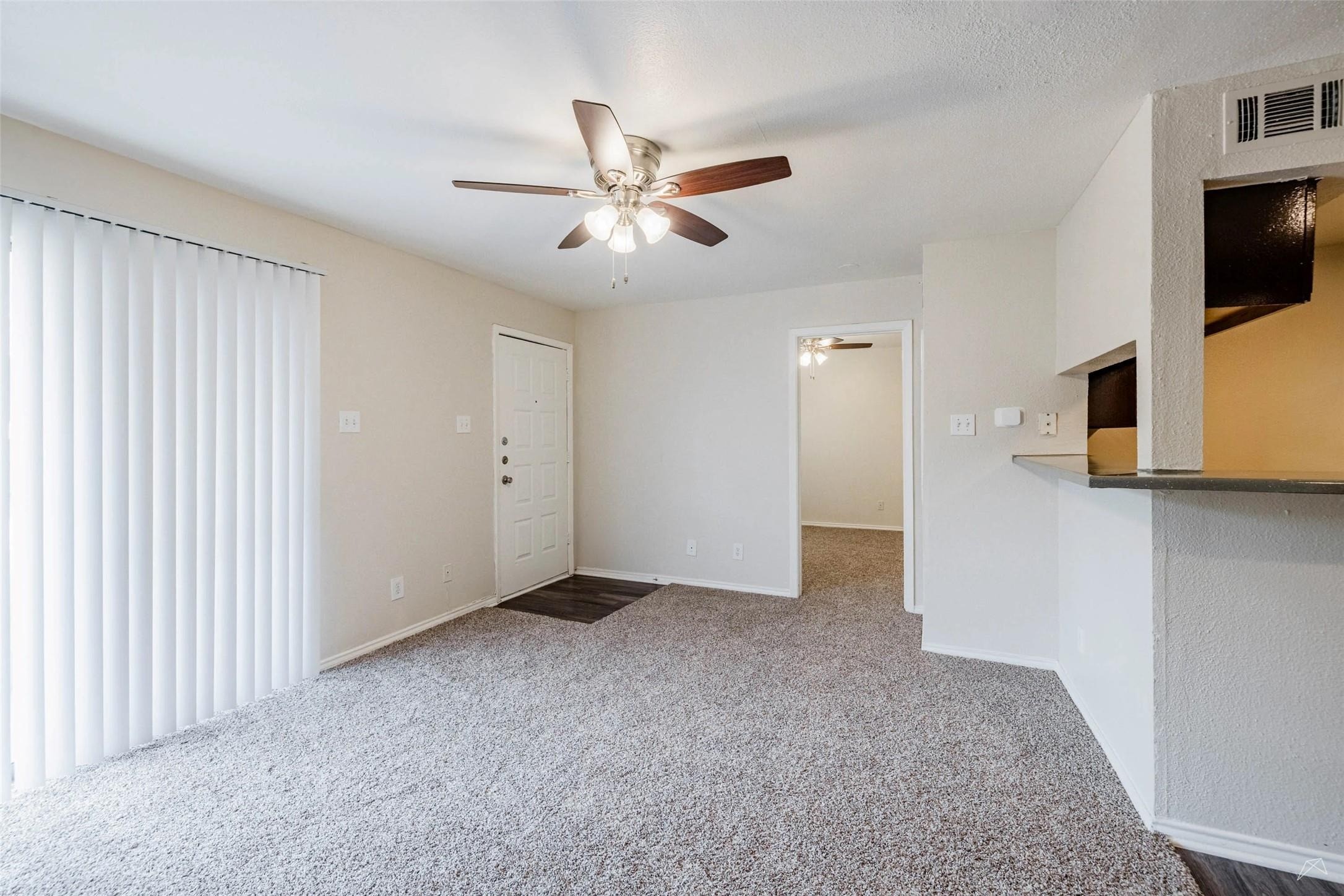 2809 W William Cannon Drive E201 Property Photo 15