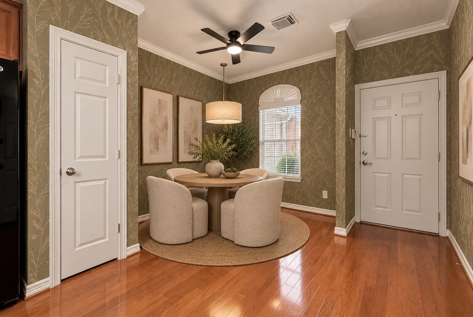 21015 Sun Creek Drive Property Photo 7