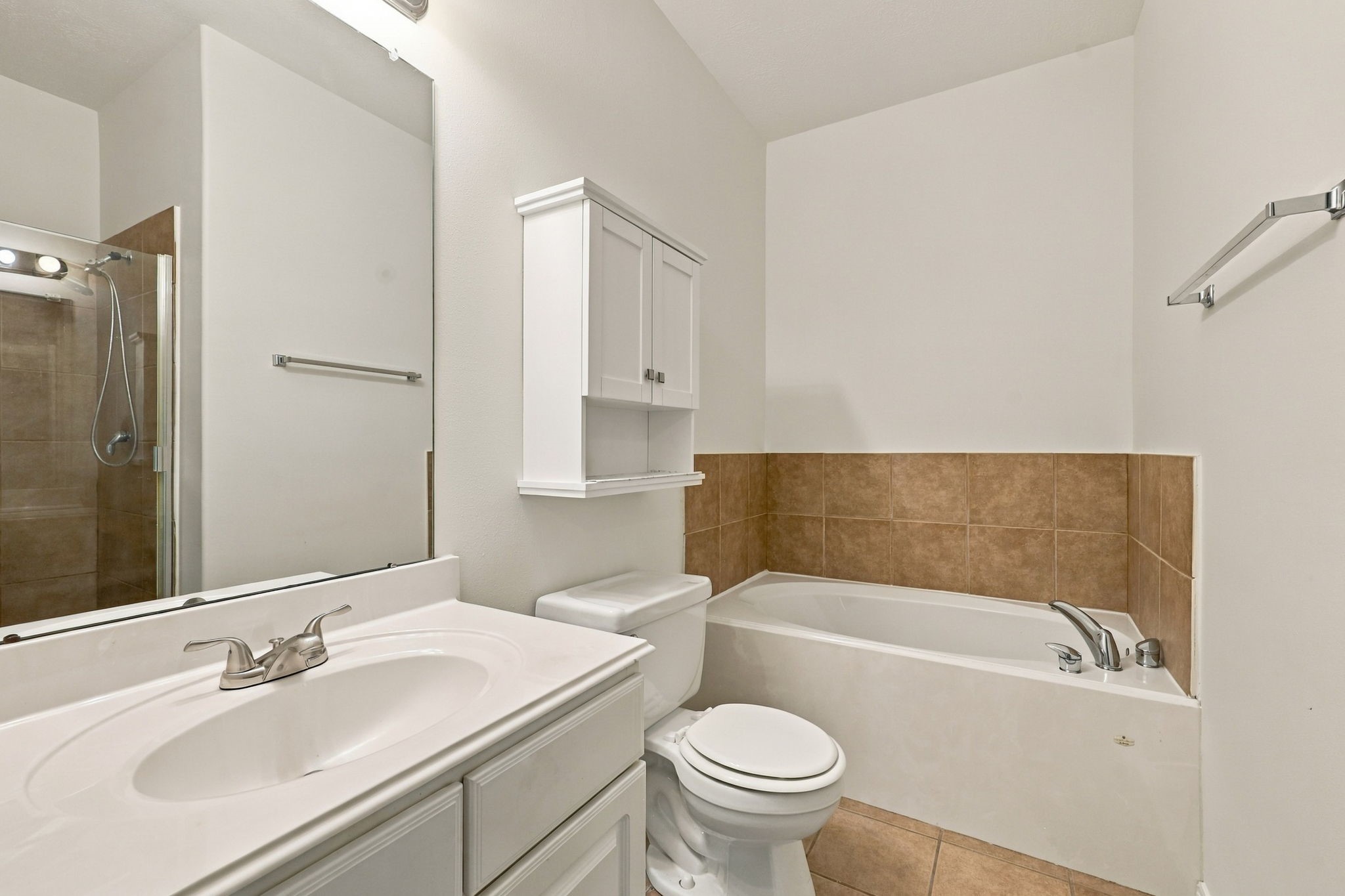 21015 Sun Creek Drive Property Photo 21