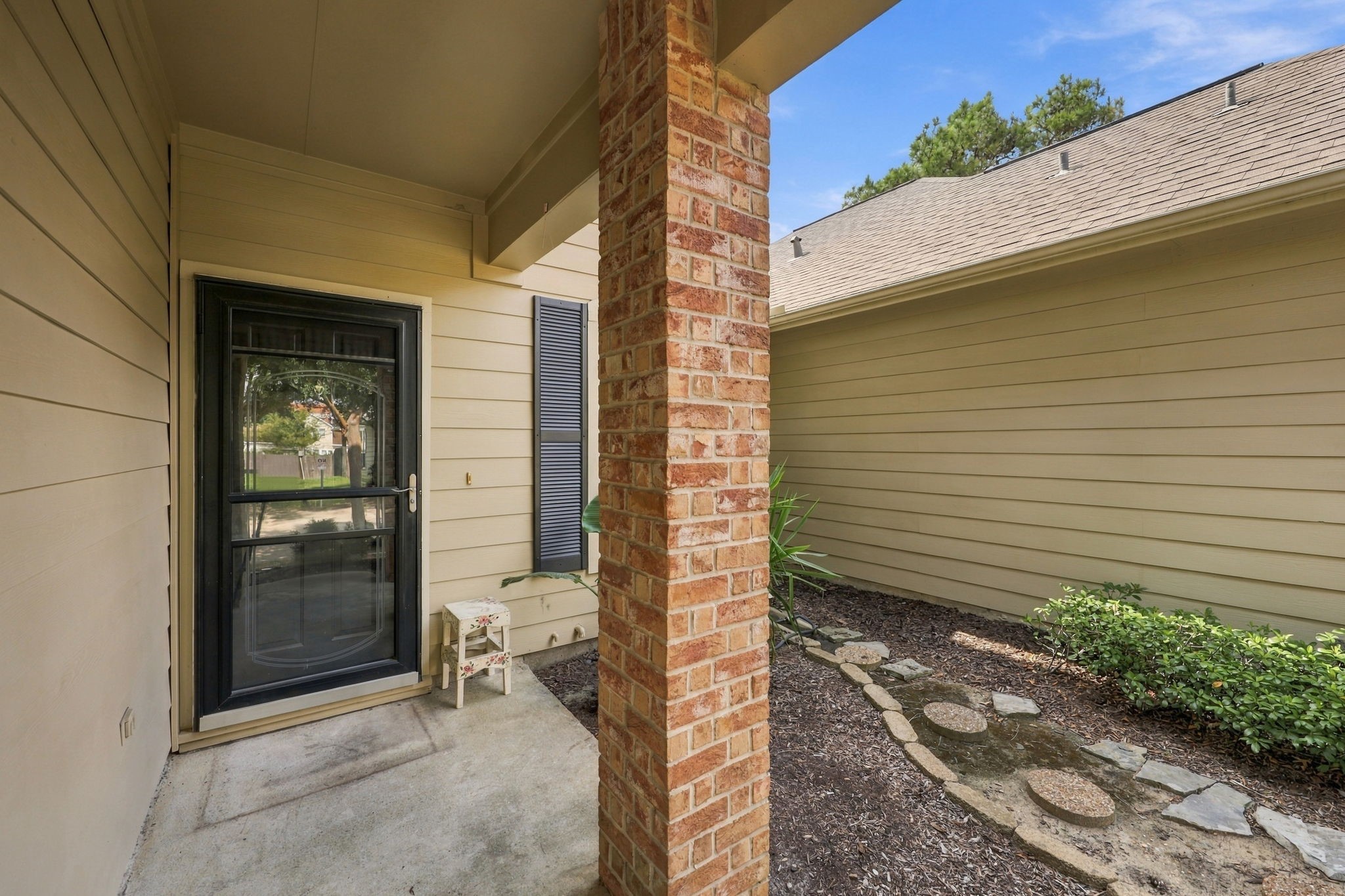 21015 Sun Creek Drive Property Photo 33