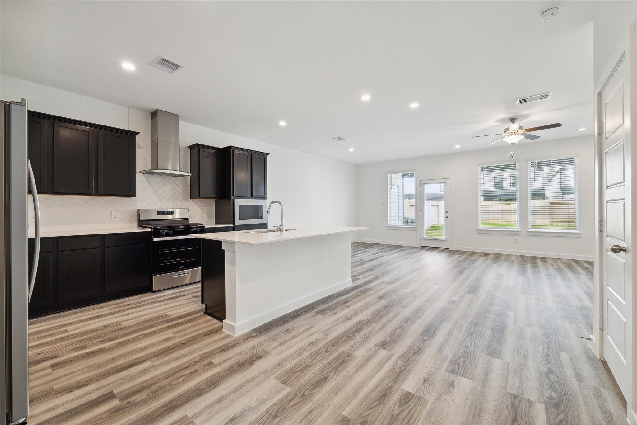 12322 Brandenburg Gate Drive Property Photo 4