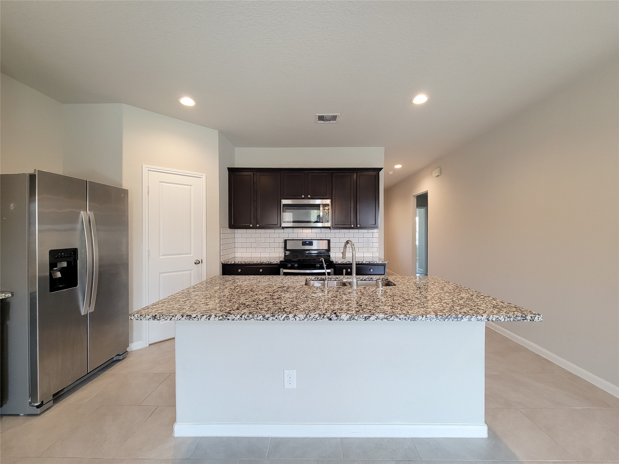 3346 Sumac Property Photo 6