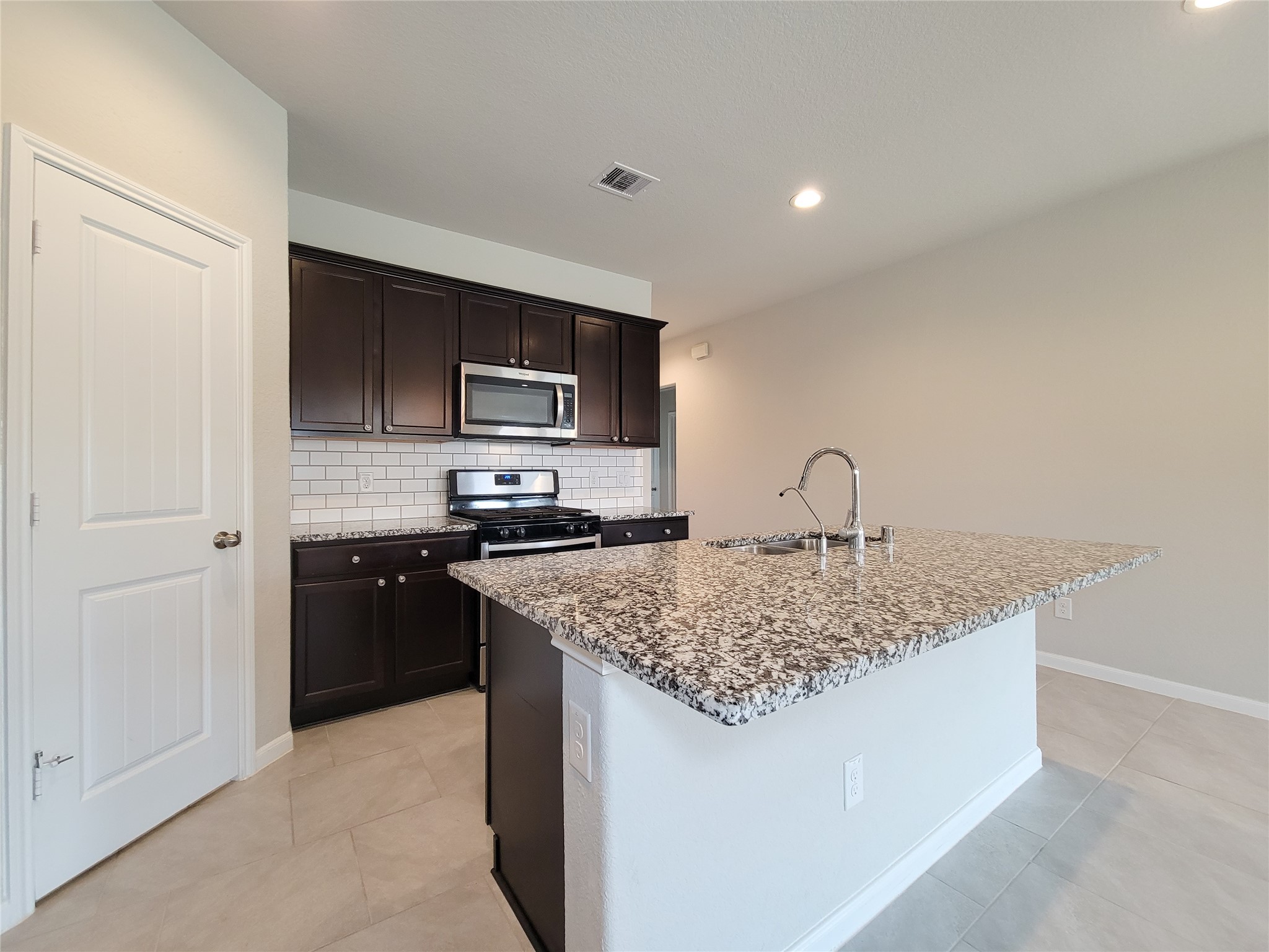3346 Sumac Property Photo 7