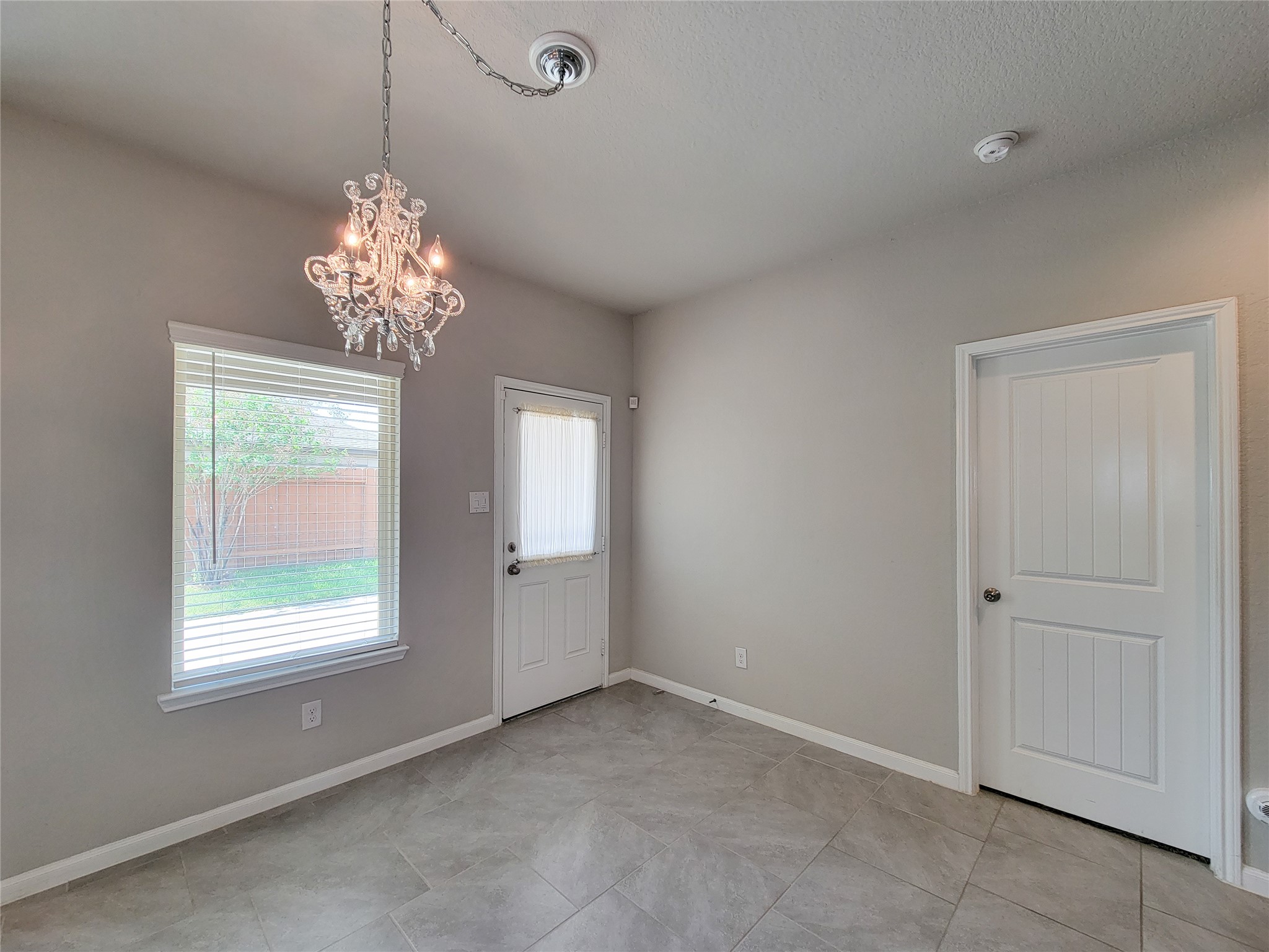 3346 Sumac Property Photo 14