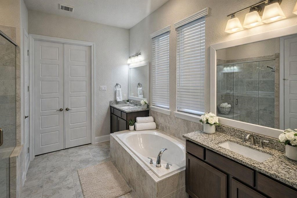 13423 Alpine Mountain Lane Property Photo 7