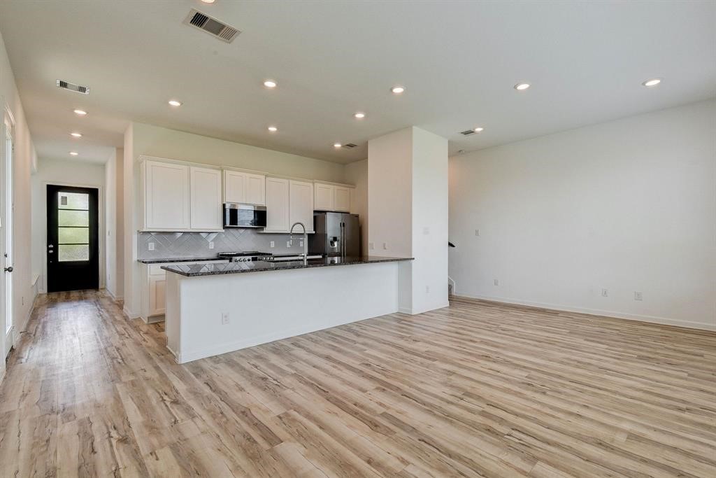 4115 Balboa Drive Property Photo 2