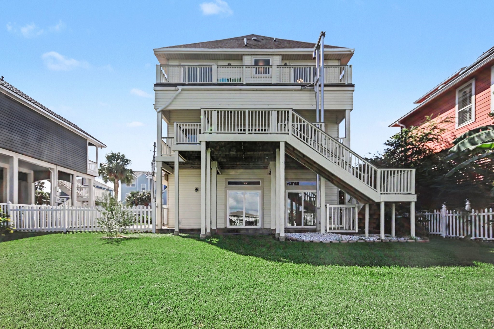 13514 Windlass Circle Property Photo 2
