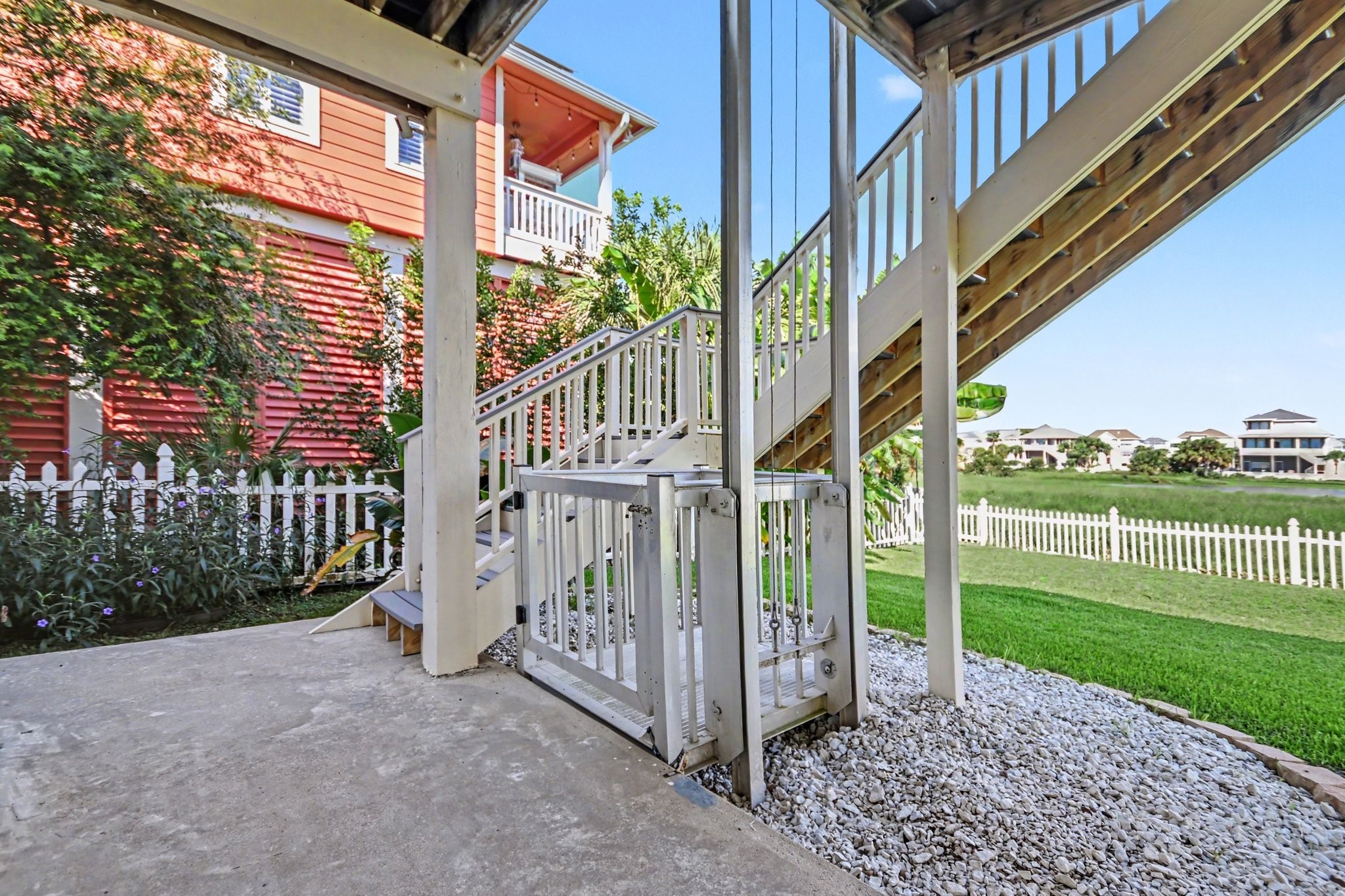 13514 Windlass Circle Property Photo 4