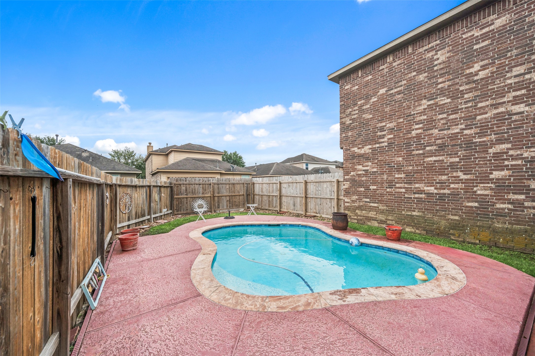 8218 Almera Falls Drive Property Photo 11