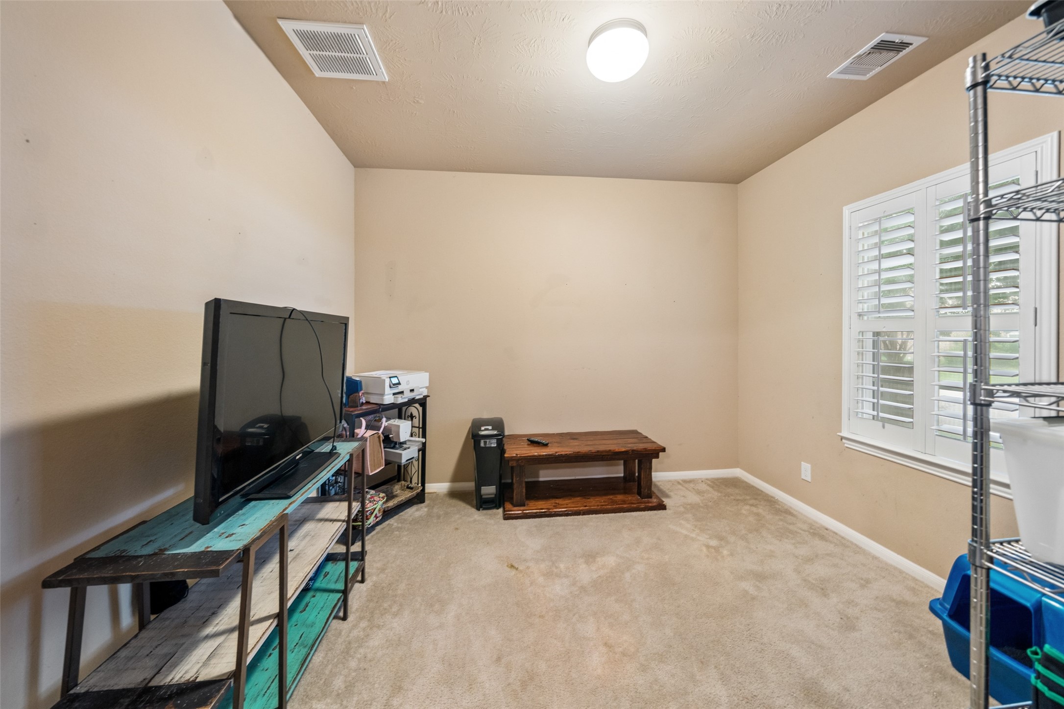 8218 Almera Falls Drive Property Photo 15