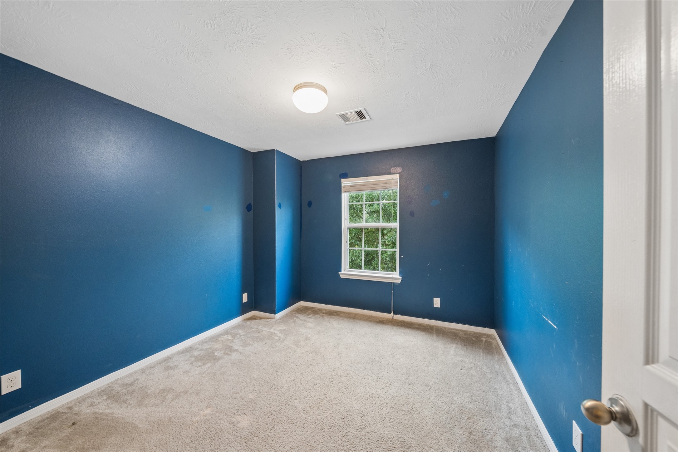 8218 Almera Falls Drive Property Photo 25