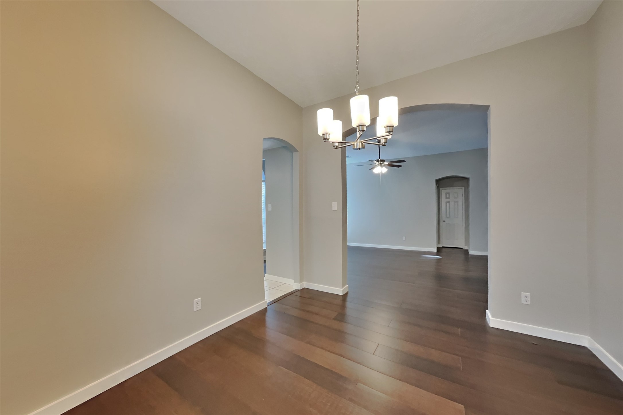 18702 Timber Way Drive Property Photo 6