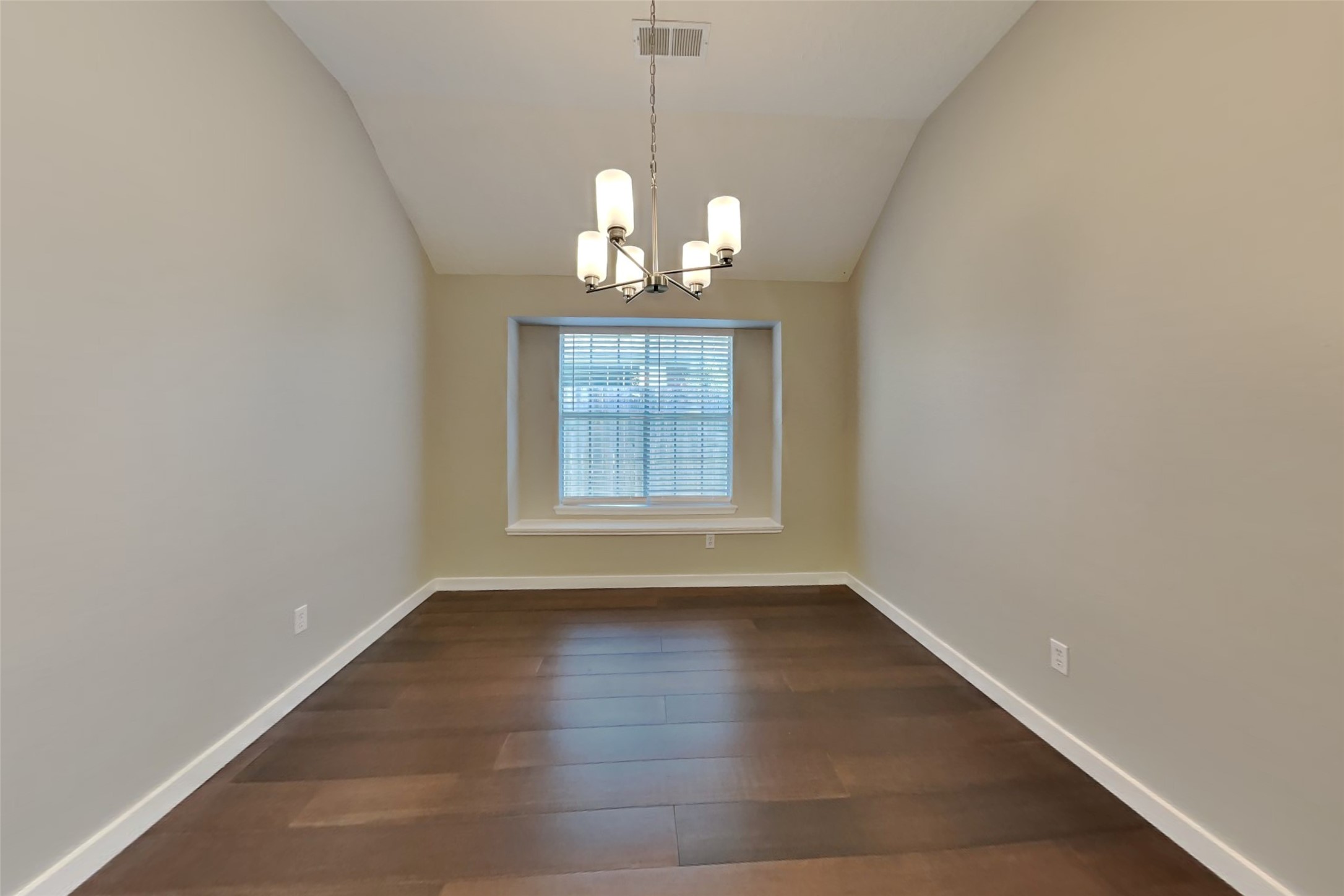 18702 Timber Way Drive Property Photo 7