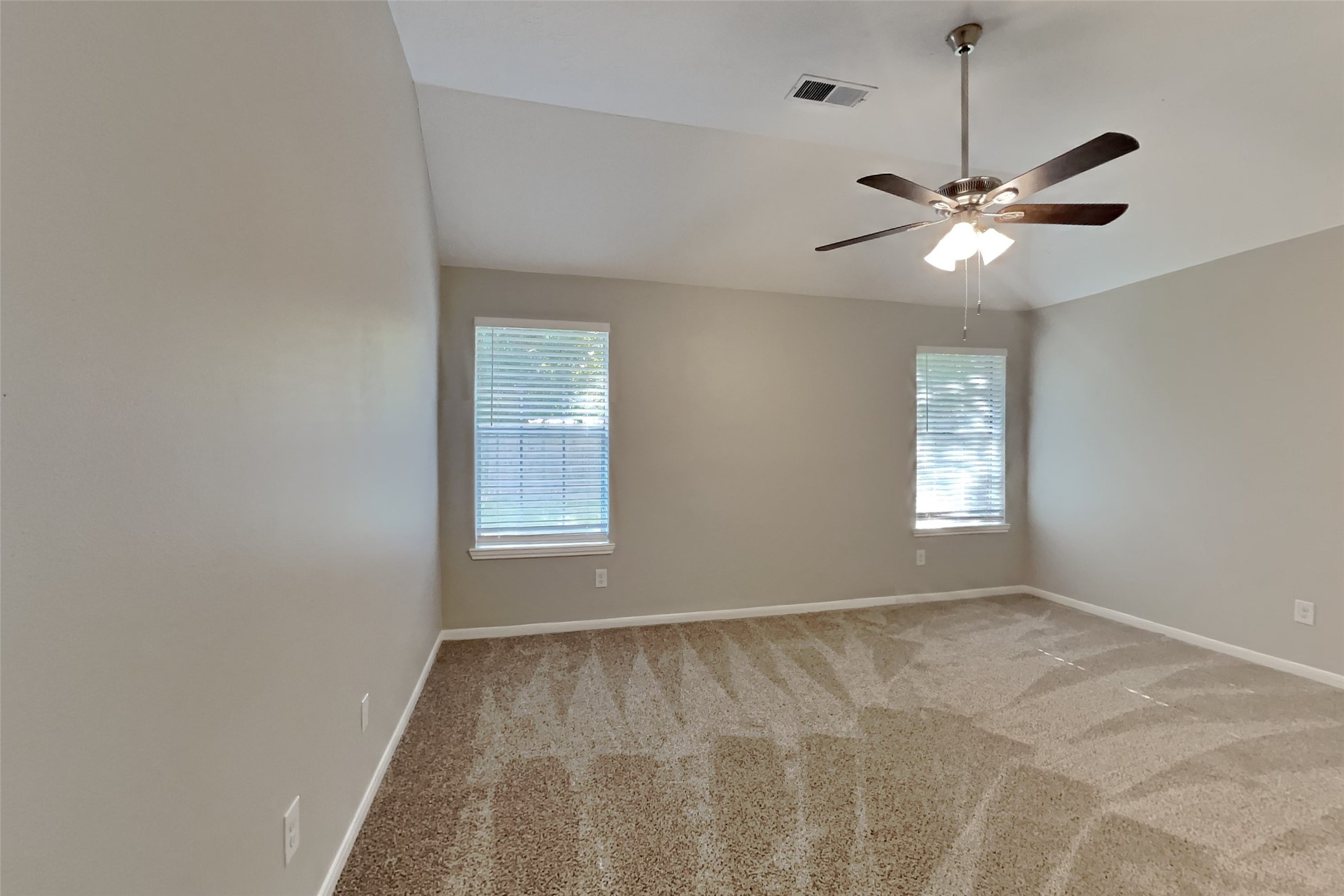 18702 Timber Way Drive Property Photo 8