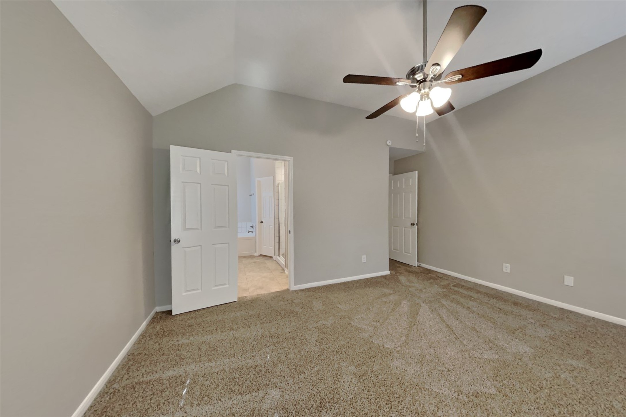 18702 Timber Way Drive Property Photo 9