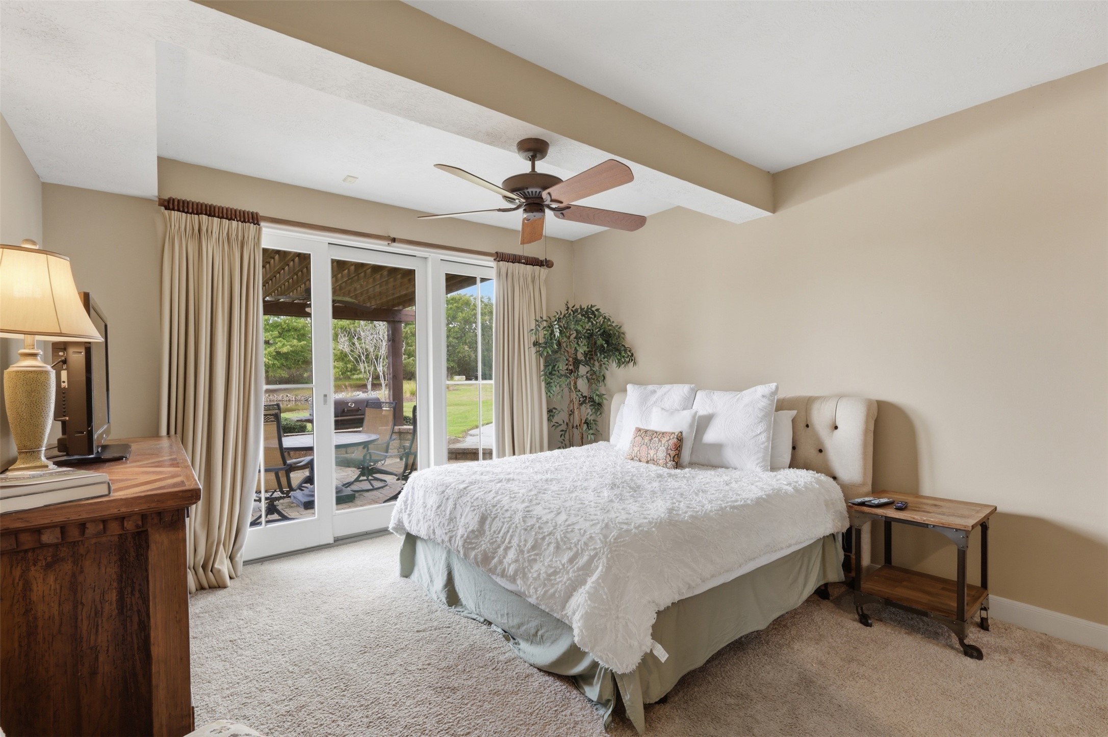 3249 Founders Drive Property Photo 14