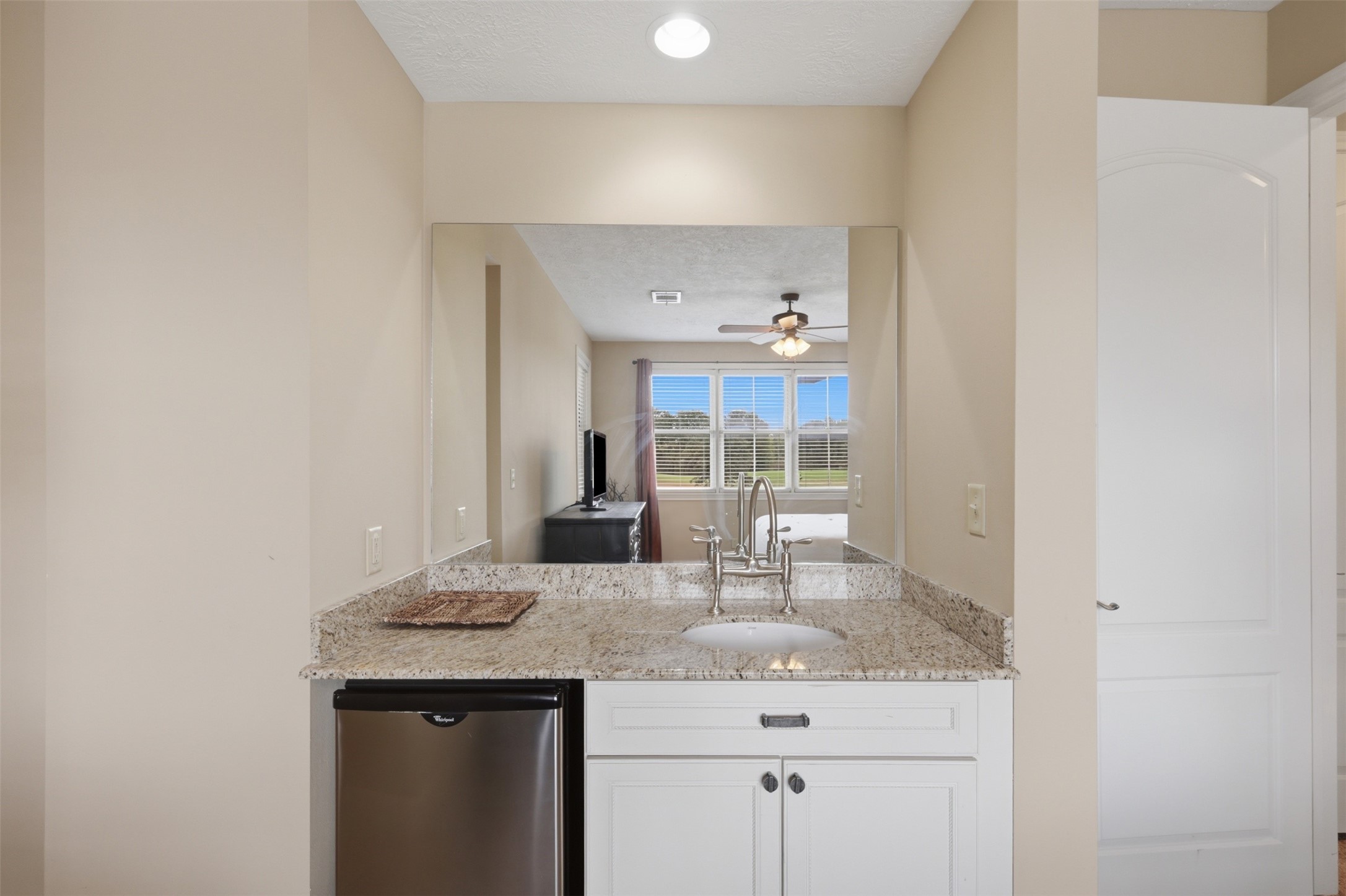 3249 Founders Drive Property Photo 27