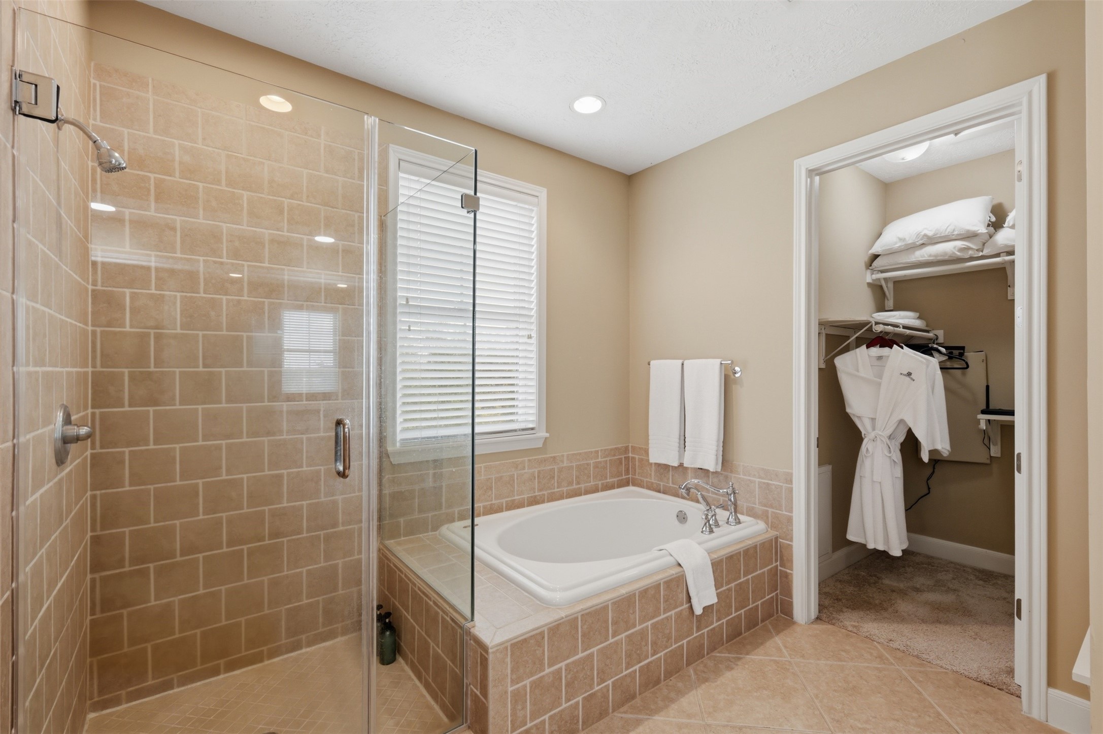 3249 Founders Drive Property Photo 28