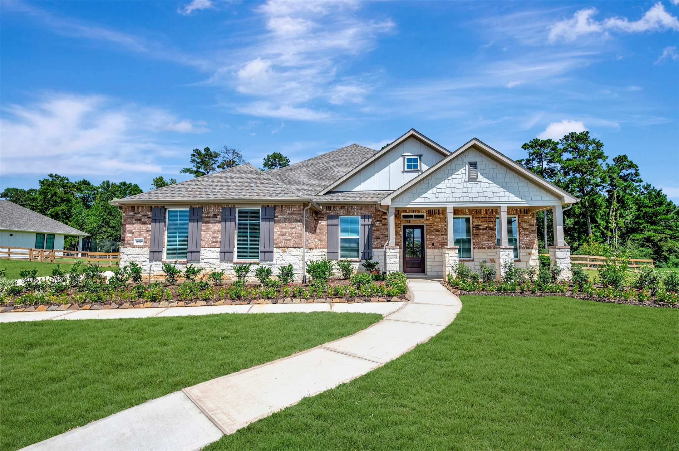 16639 Gaines Glen Lane Property Photo 1