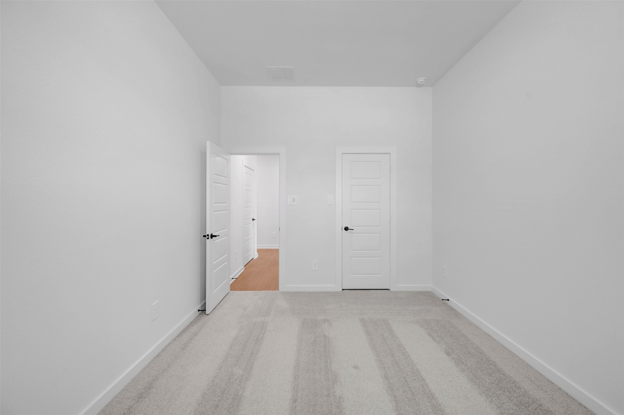 16639 Gaines Glen Lane Property Photo 21