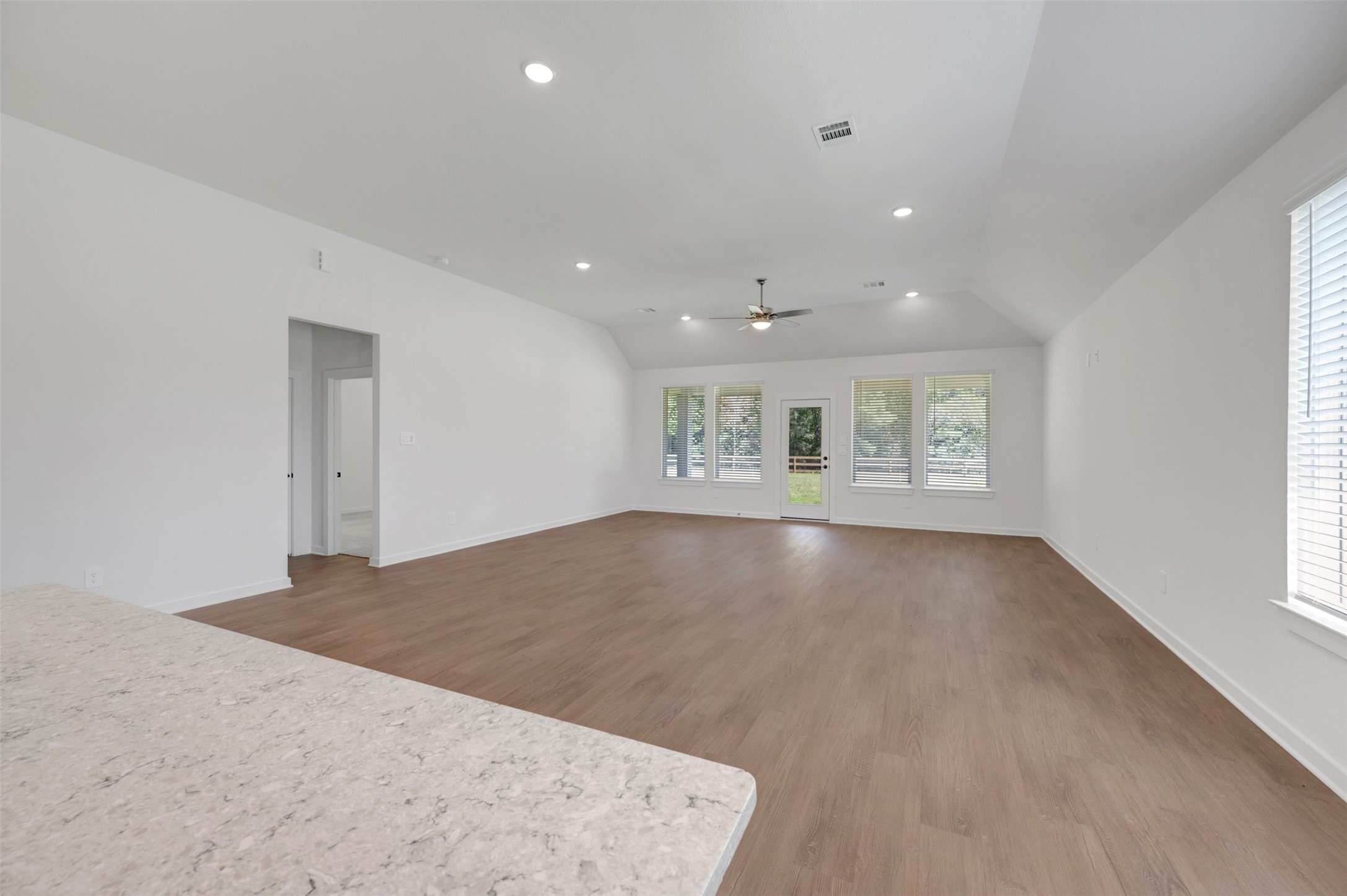 16639 Gaines Glen Lane Property Photo 29