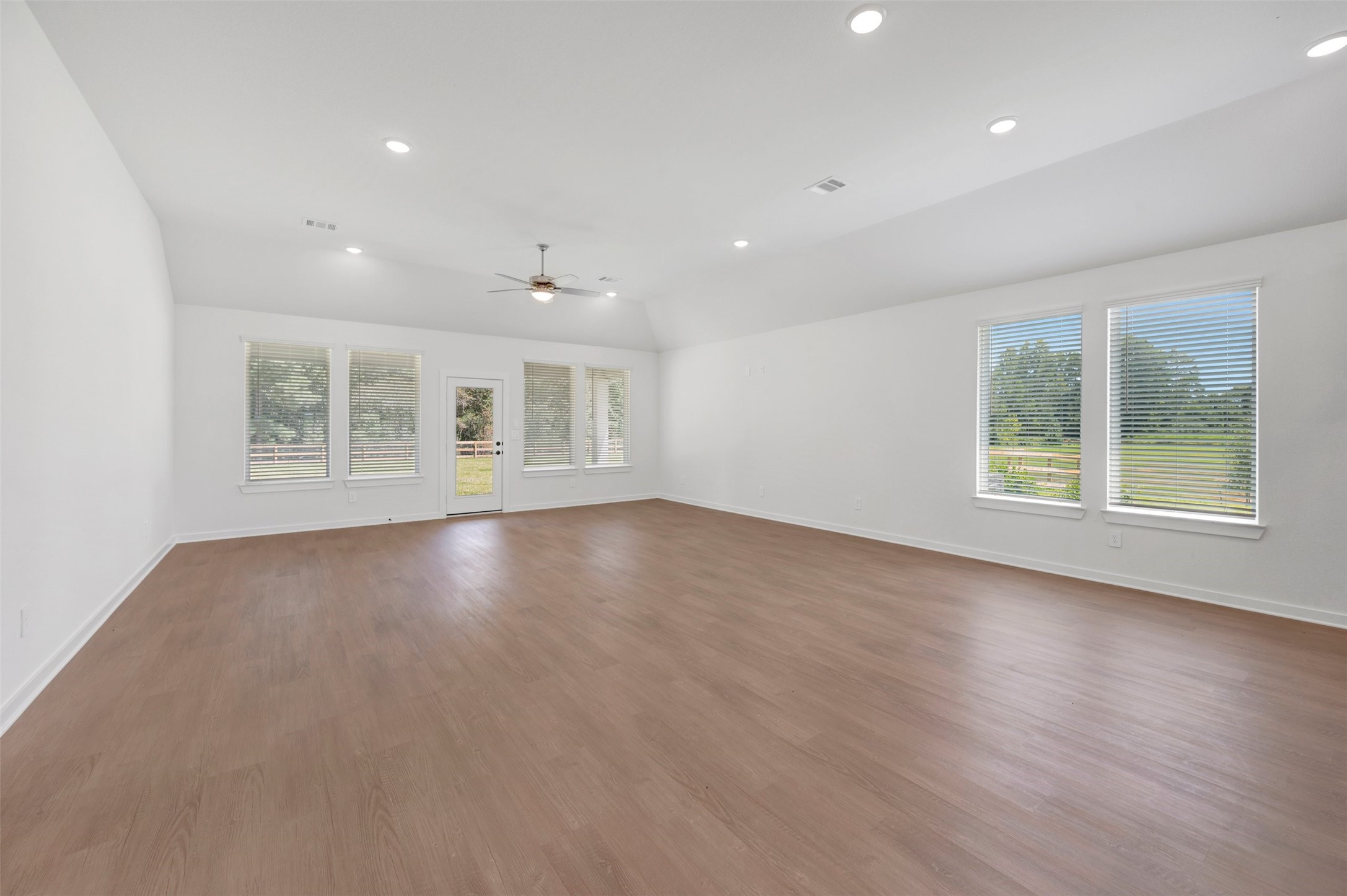 16639 Gaines Glen Lane Property Photo 31