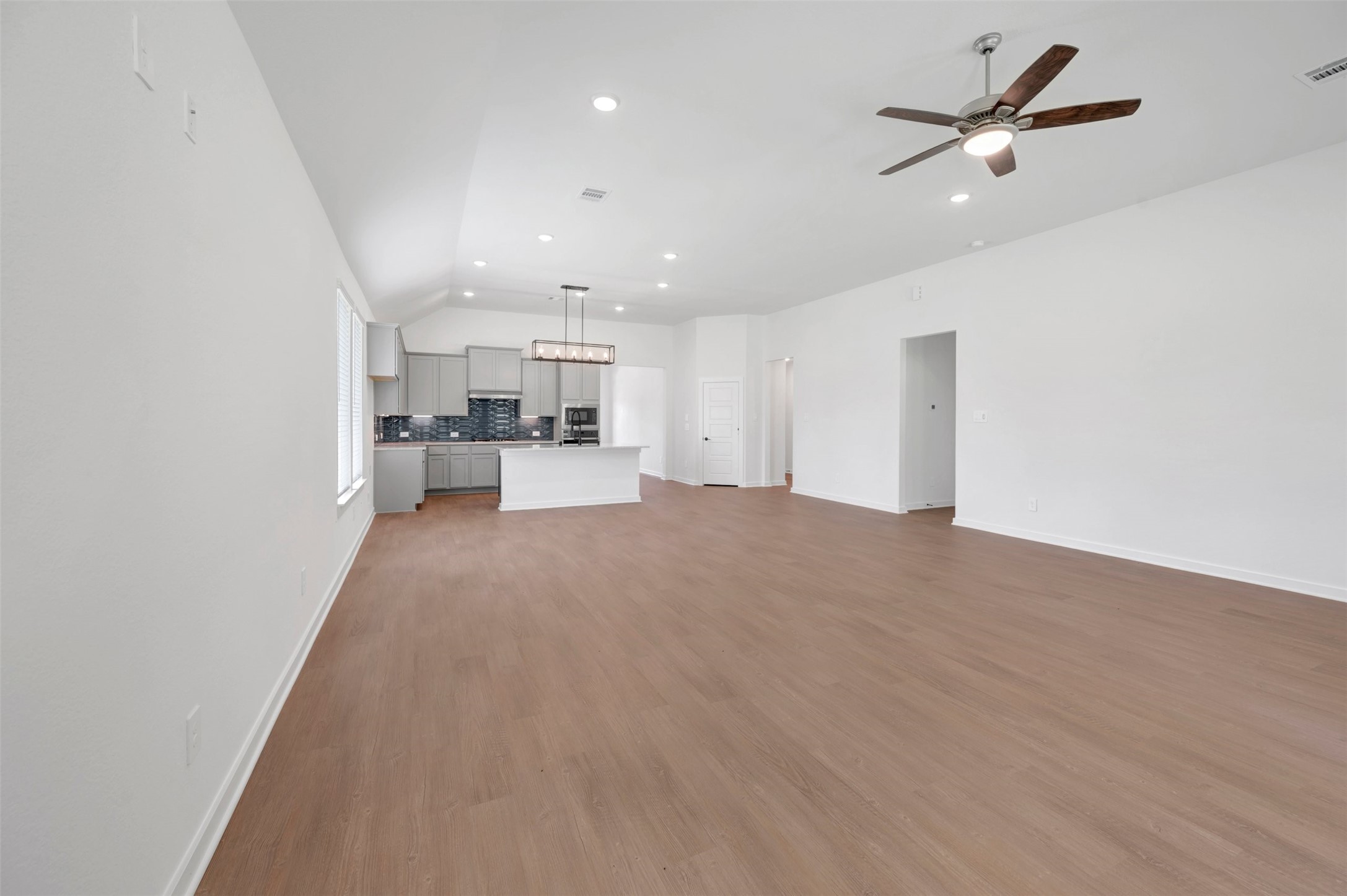 16639 Gaines Glen Lane Property Photo 34