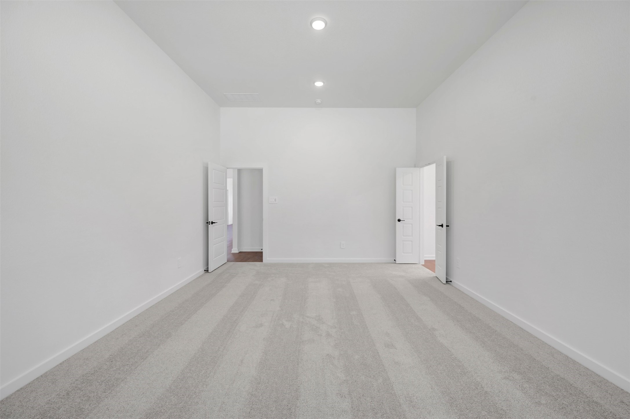 16639 Gaines Glen Lane Property Photo 38