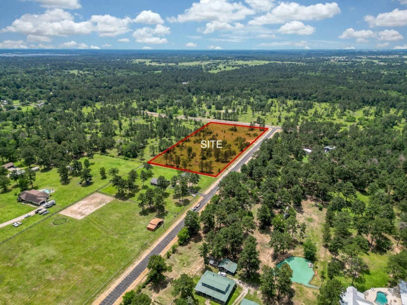 25660 Crocket Road Property Photo 1