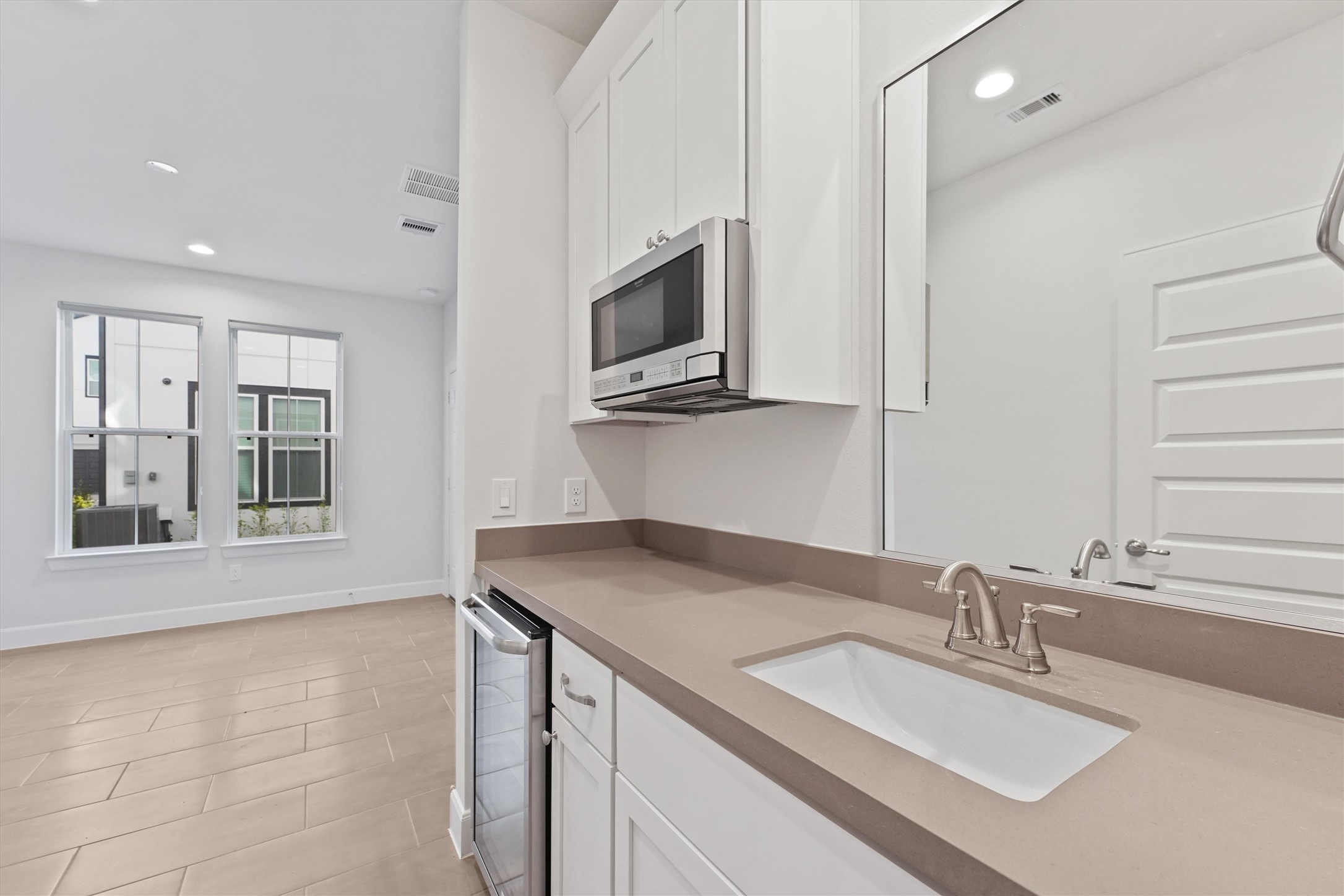2802 Grand Fountains Drive G Property Photo 13