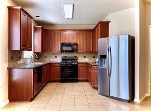 25231 Florina Ranch Drive Property Photo 20