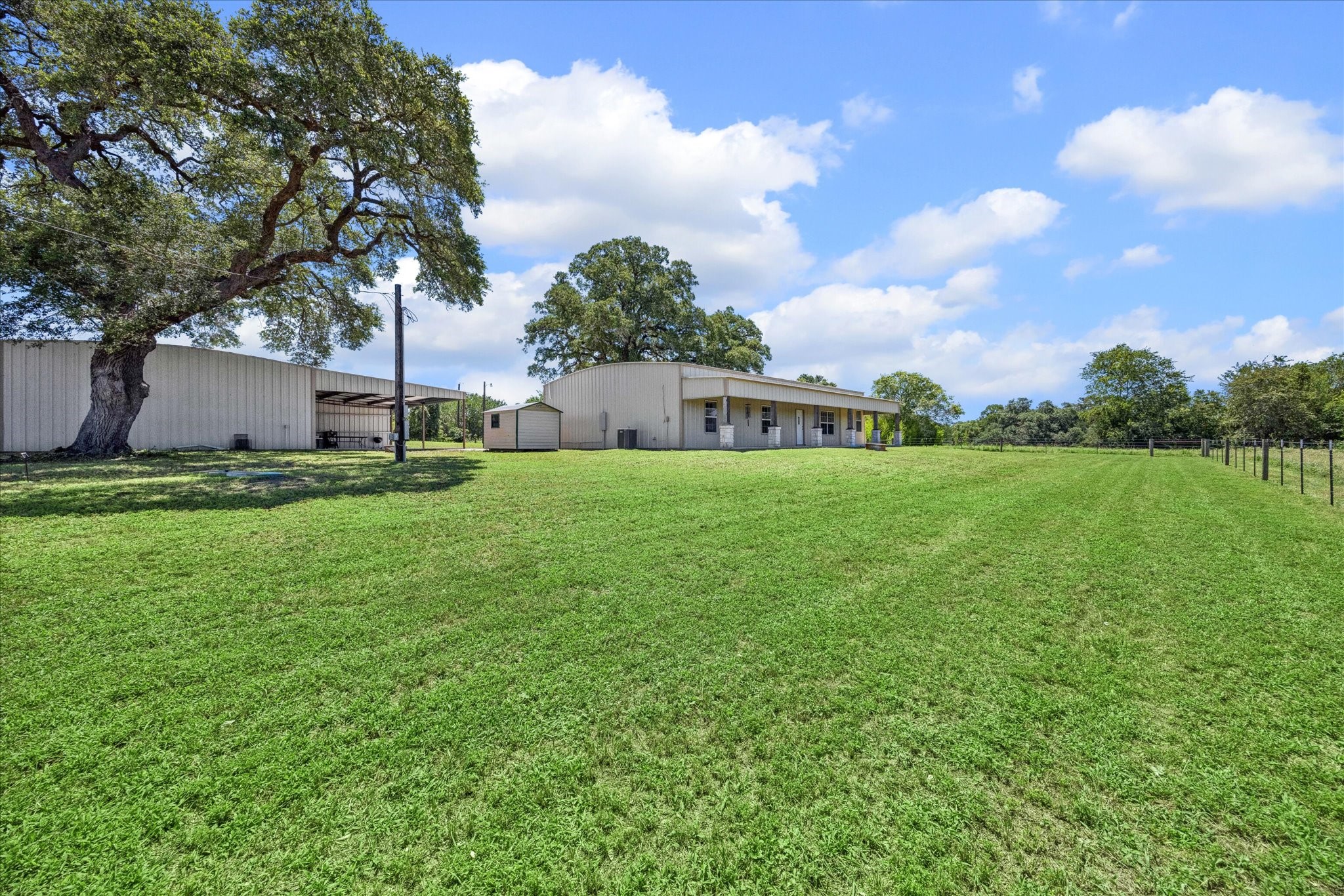 1601 Babylon Lane Property Photo 14