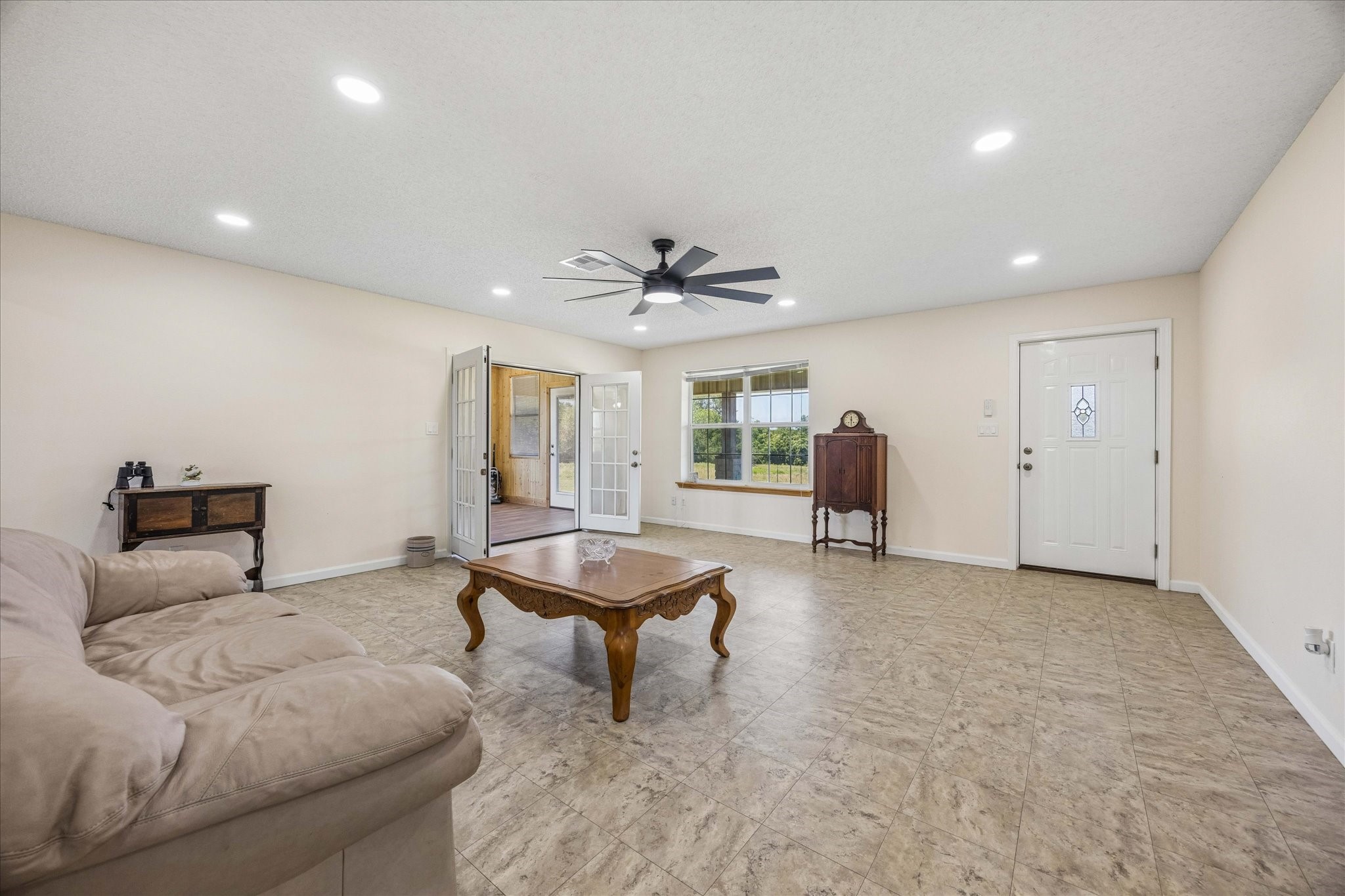 1601 Babylon Lane Property Photo 16