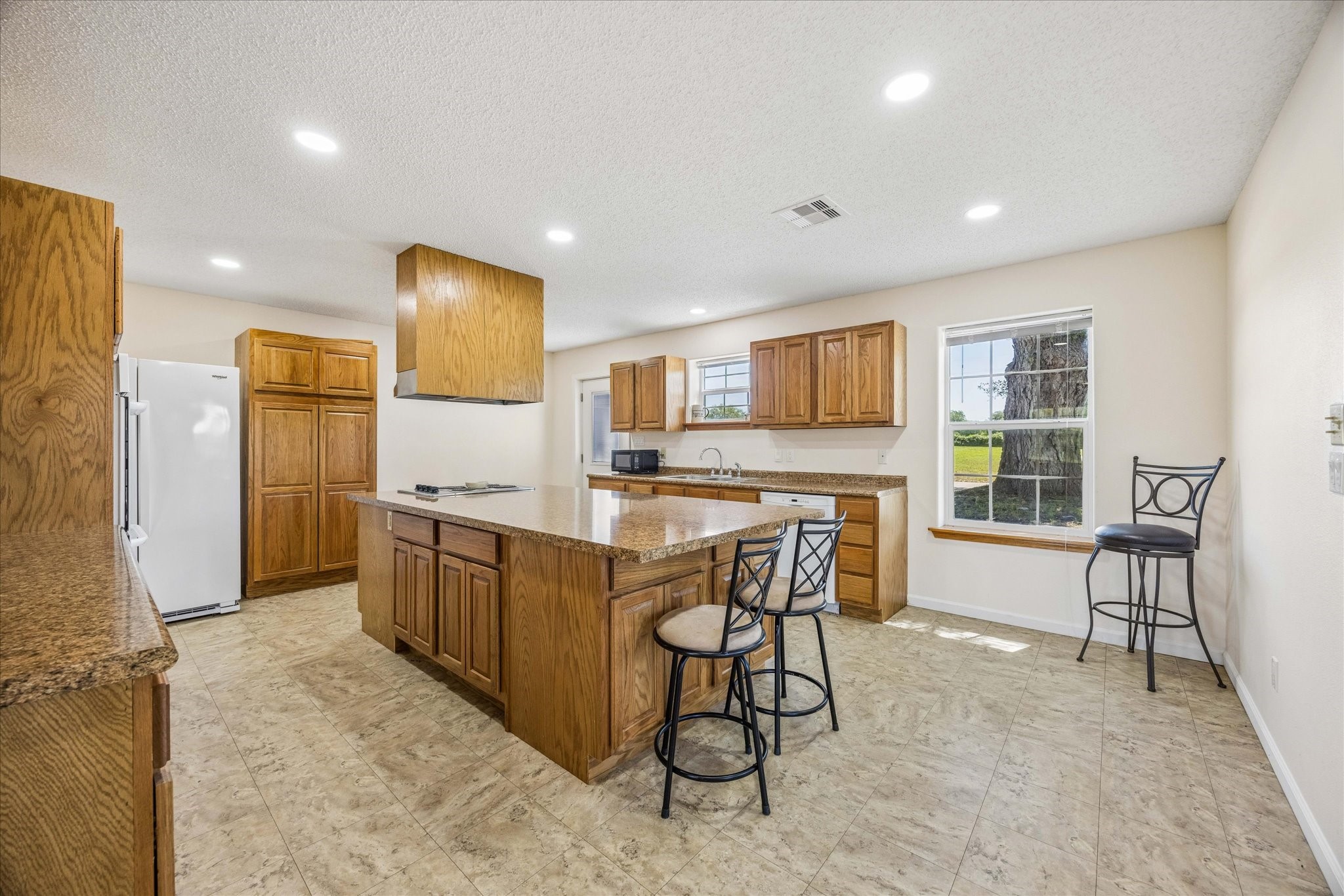 1601 Babylon Lane Property Photo 19