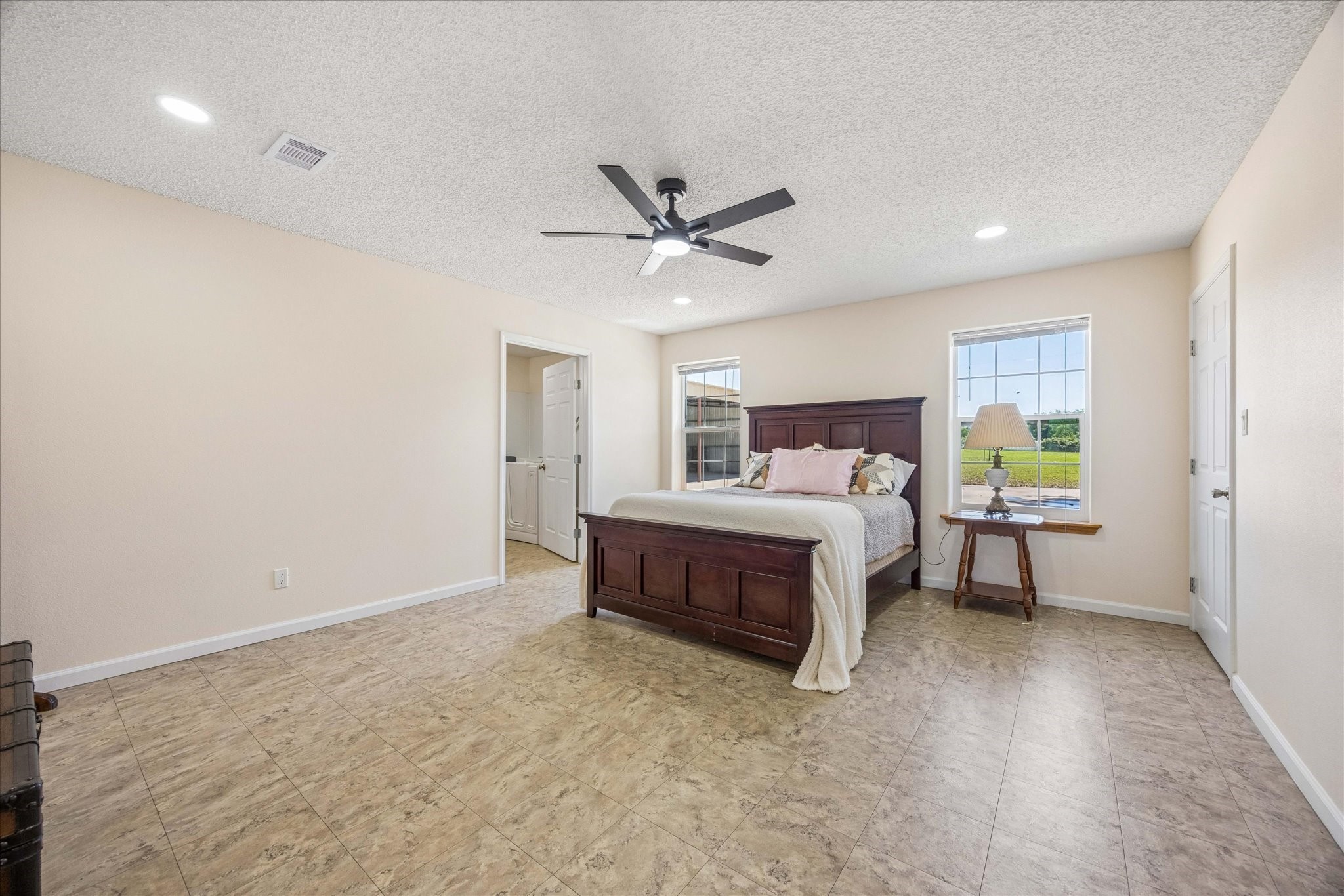 1601 Babylon Lane Property Photo 22