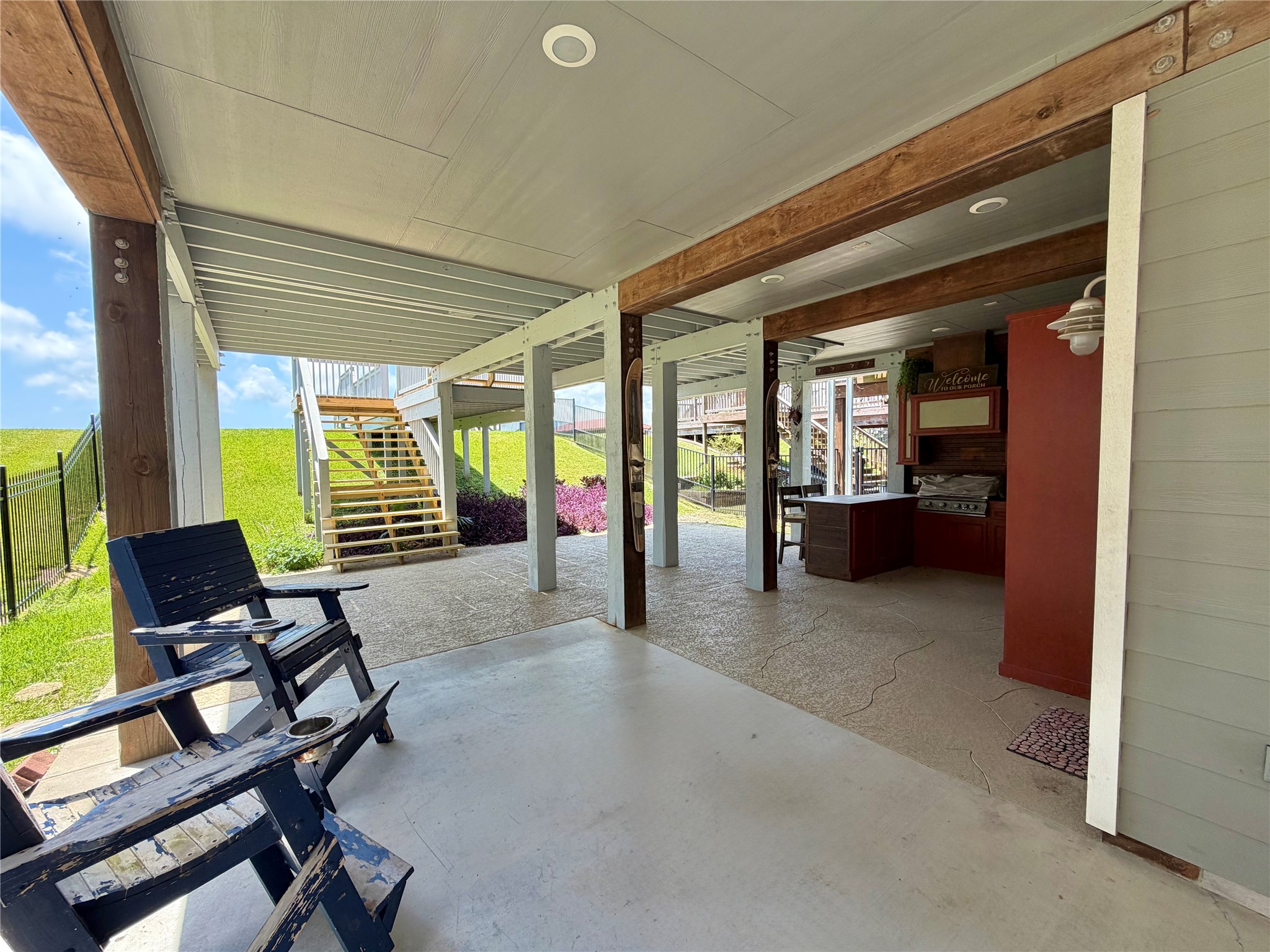 217 S Front Street Property Photo 9