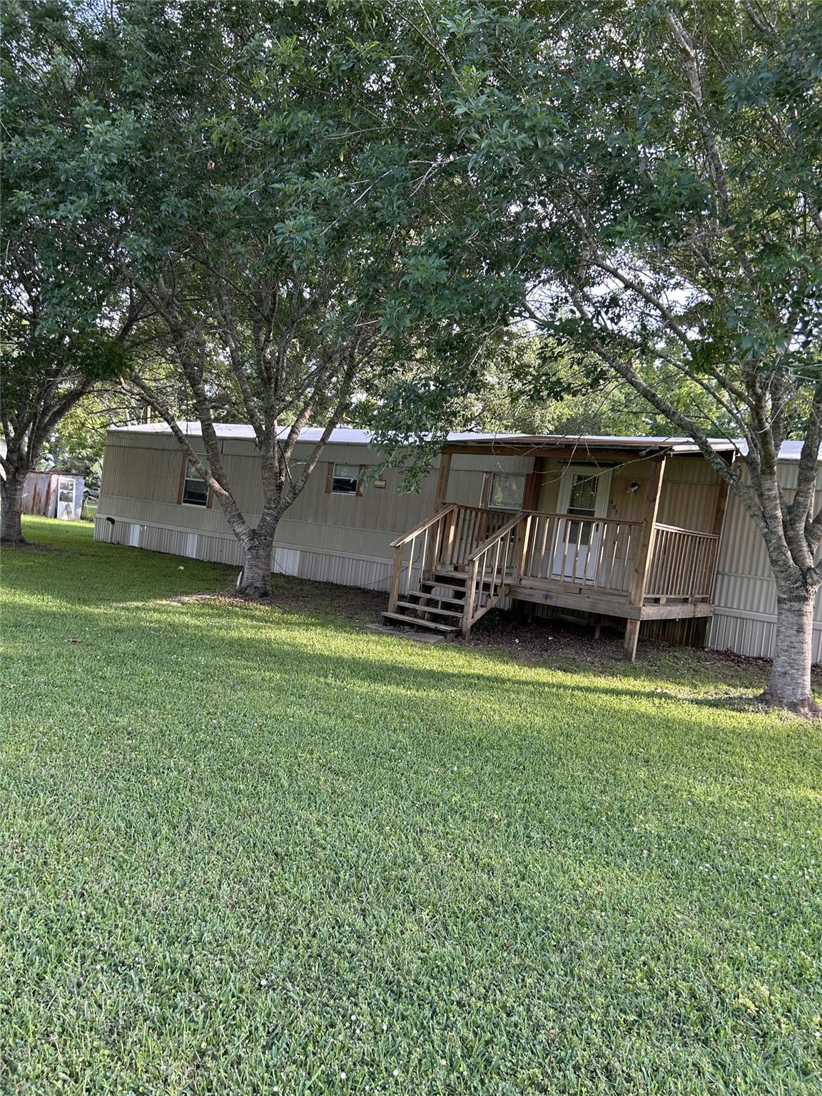 405 Velasco Street, Brazoria Tx 77422 Property Photo 1