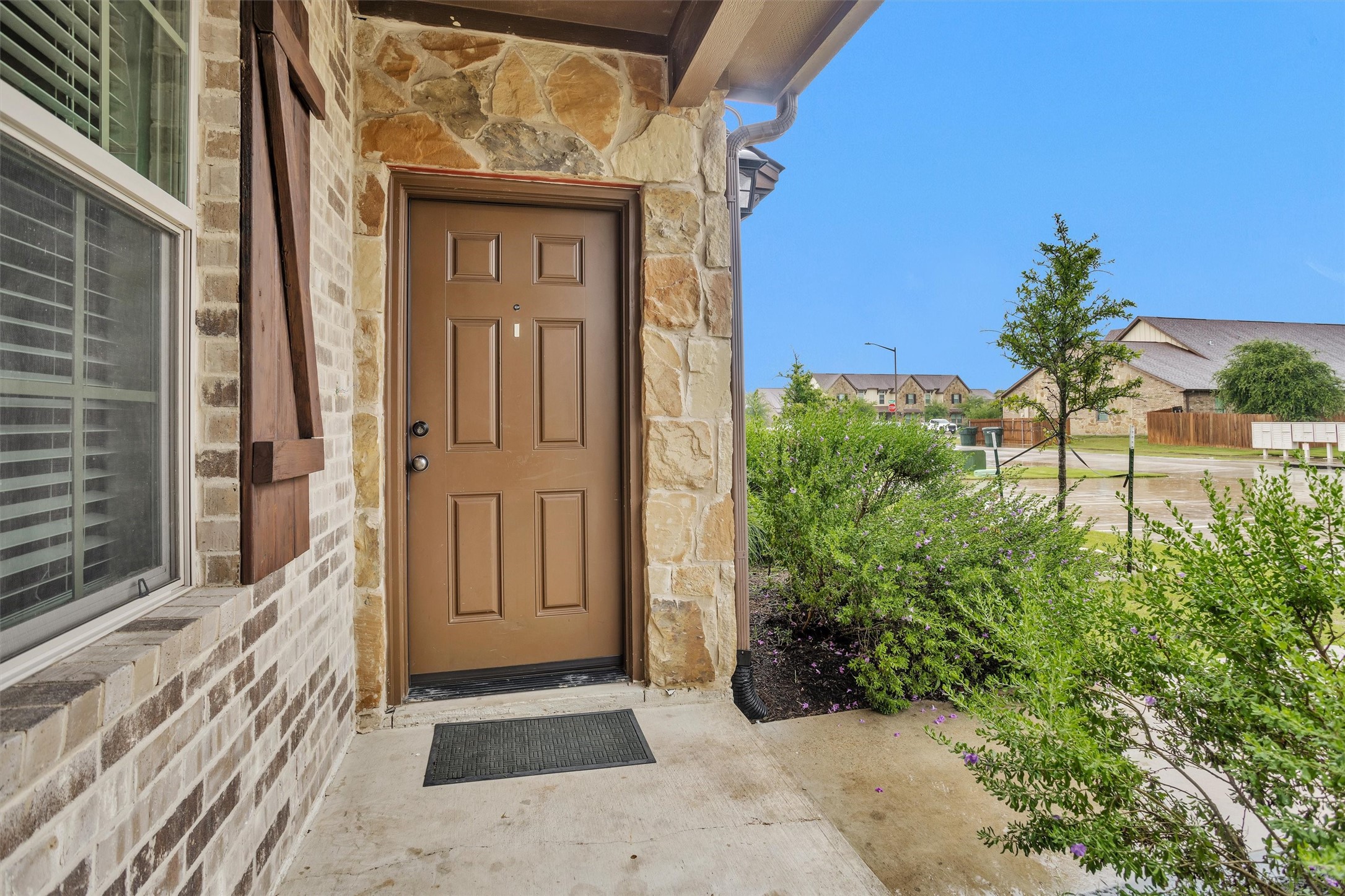 3010 Marvel Court Property Photo 8