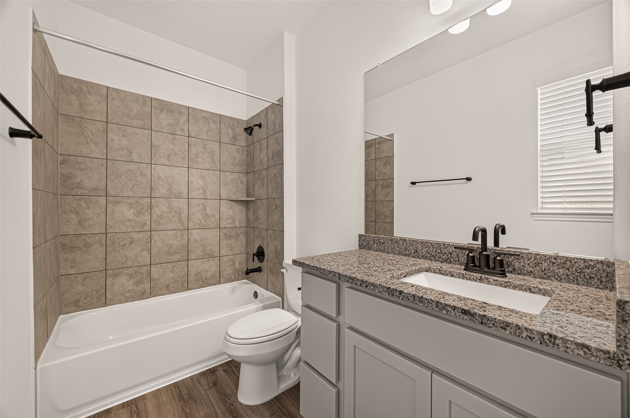 2814 Rockwood Drive Property Photo 21
